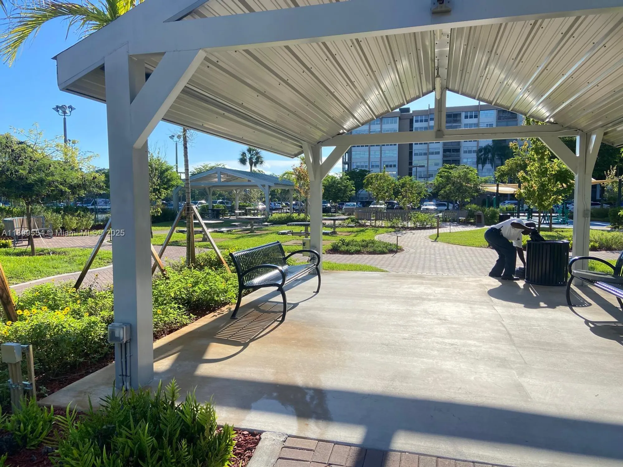 Property Slideshow image 14 of 18 | 1200 saint charles pl apt 321, Pembroke Pines, FL, 33026