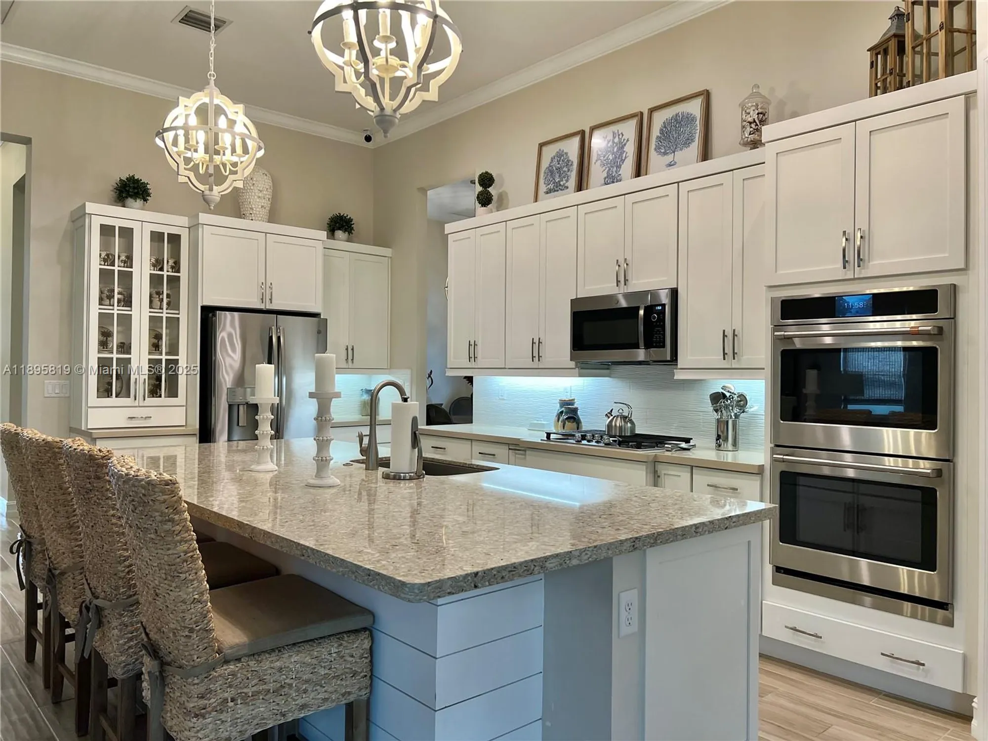 Property Slideshow image 4 of 45 | 11985 kalmar cir, Parkland, FL, 33076