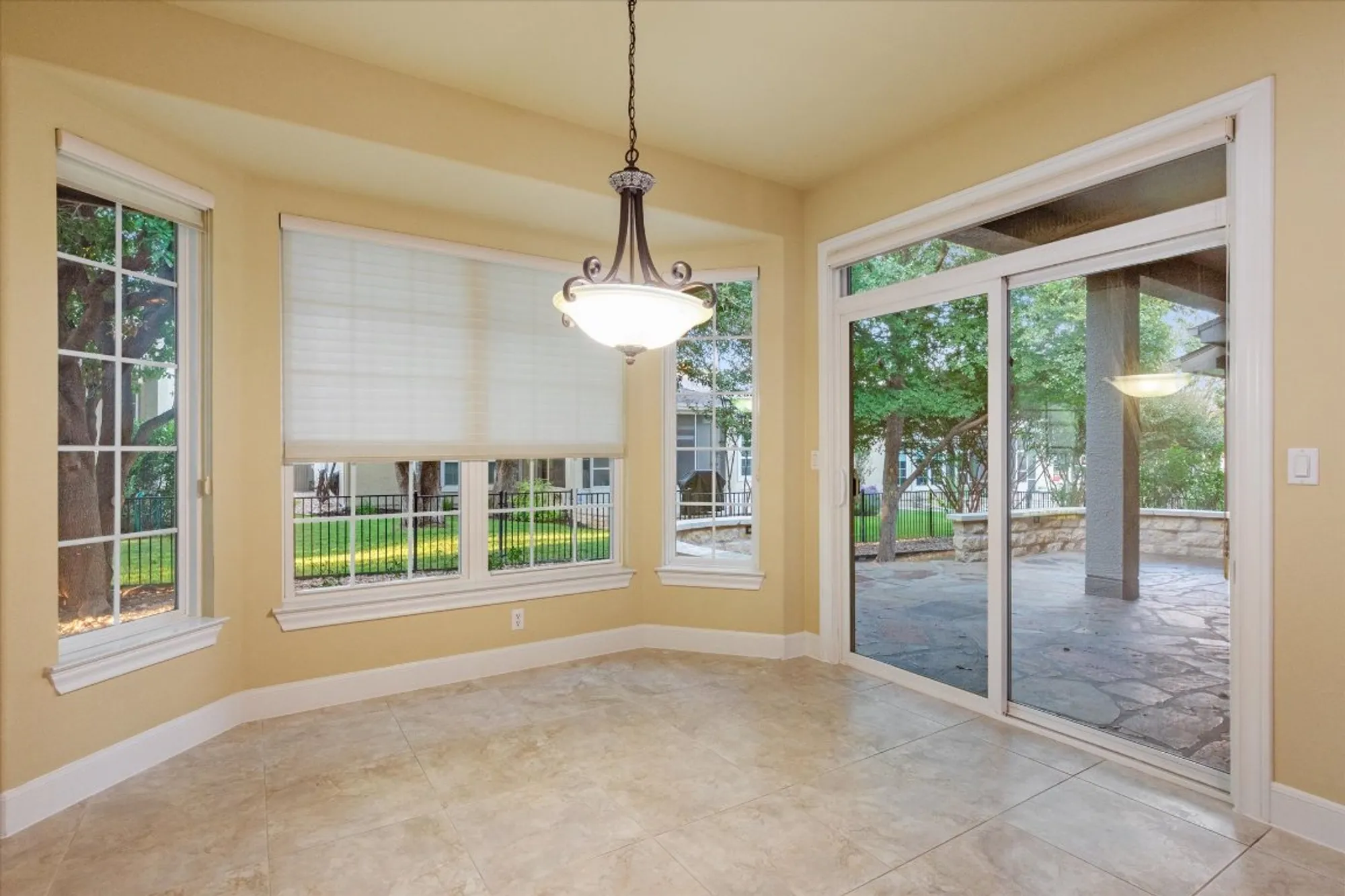 Property Slideshow image 15 of 40 | 103 nueces trl, Georgetown, TX, 78633