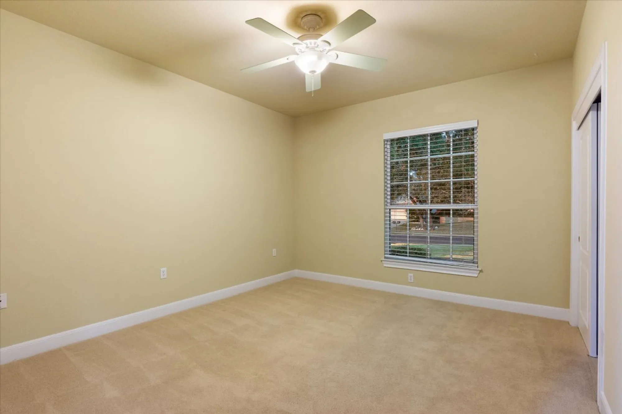 Property Slideshow image 21 of 40 | 103 nueces trl, Georgetown, TX, 78633