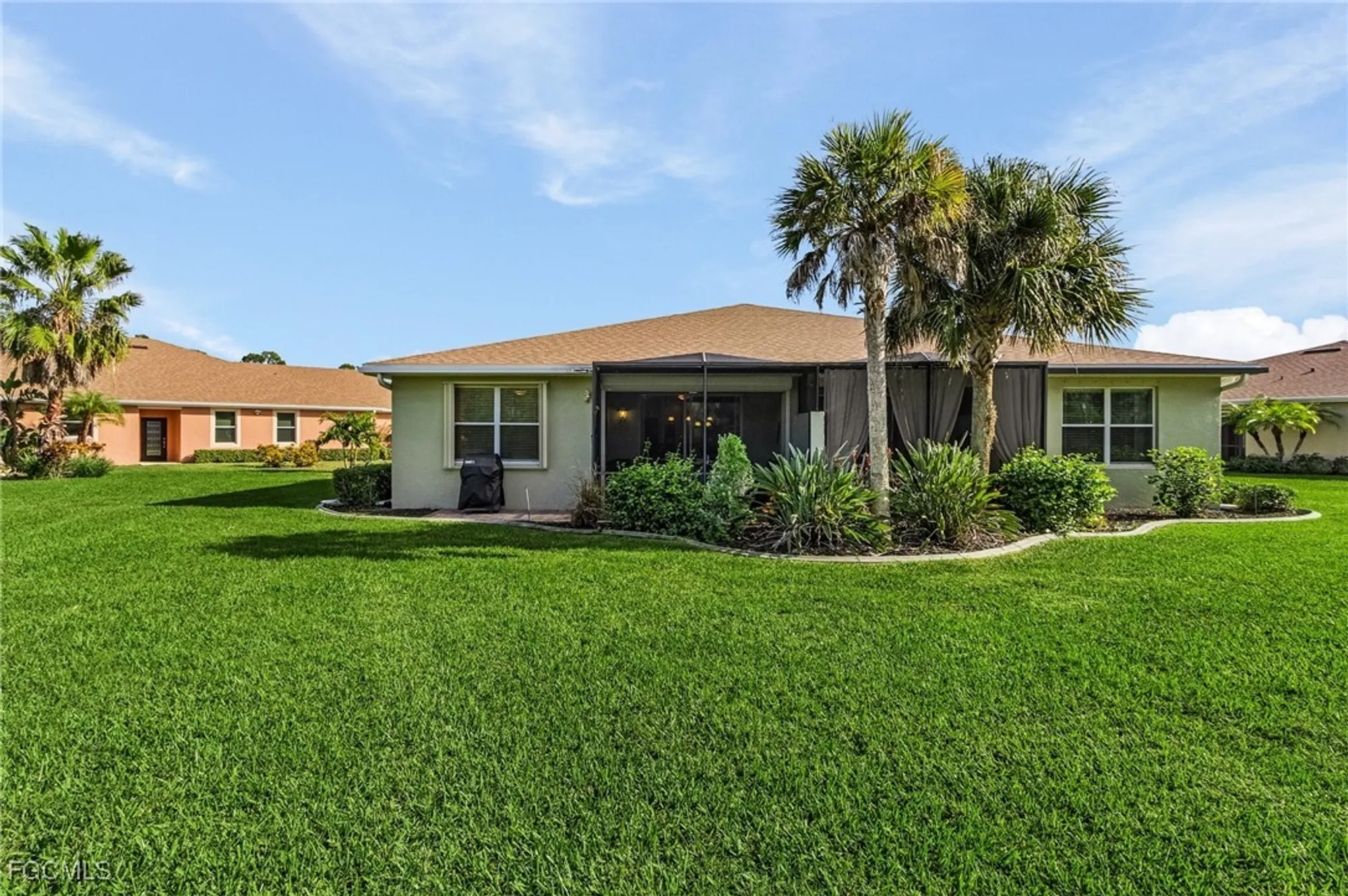 Property Slideshow image 23 of 30 | 3121 redstone cir, North Fort Myers, FL, 33917