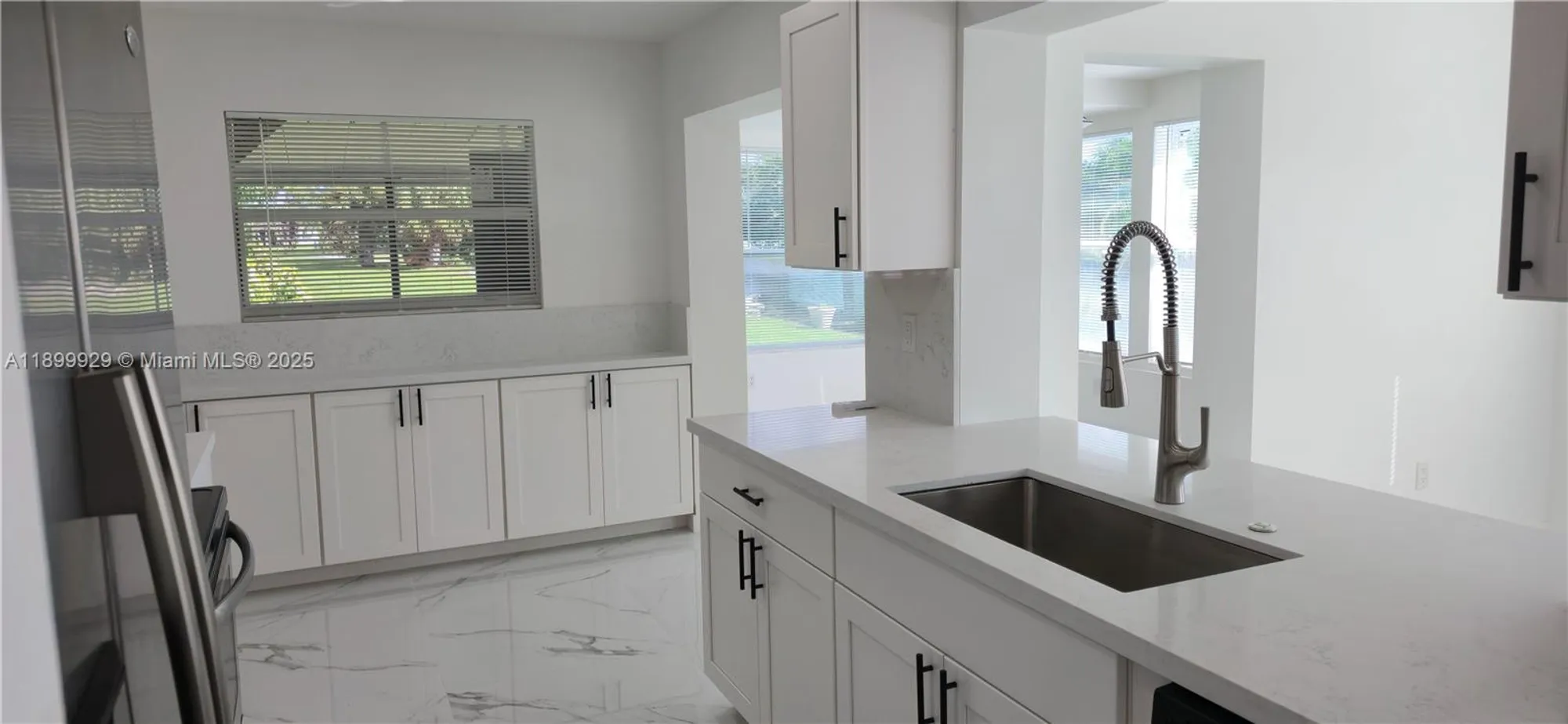 Property Slideshow image 14 of 25 | 4404 nw 46th way, Tamarac, FL, 33319