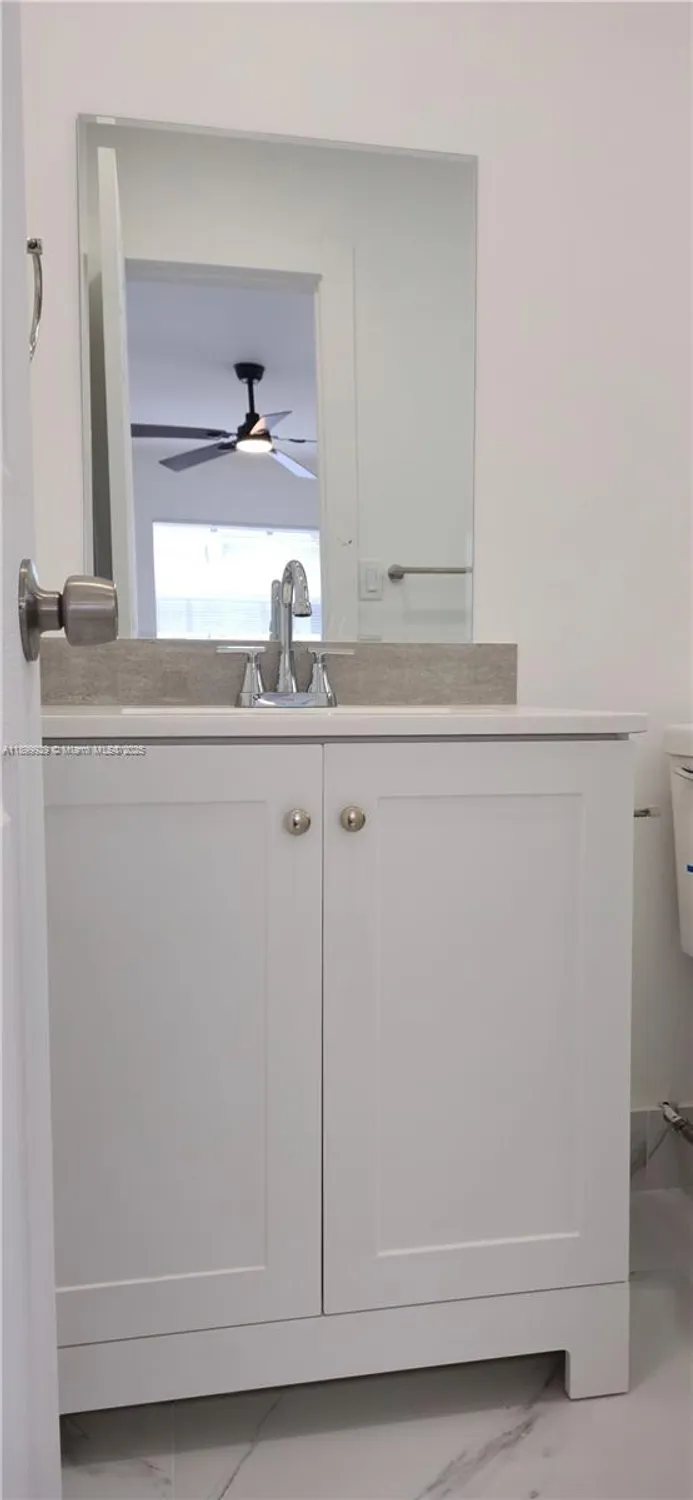 Property Slideshow image 6 of 25 | 4404 nw 46th way, Tamarac, FL, 33319