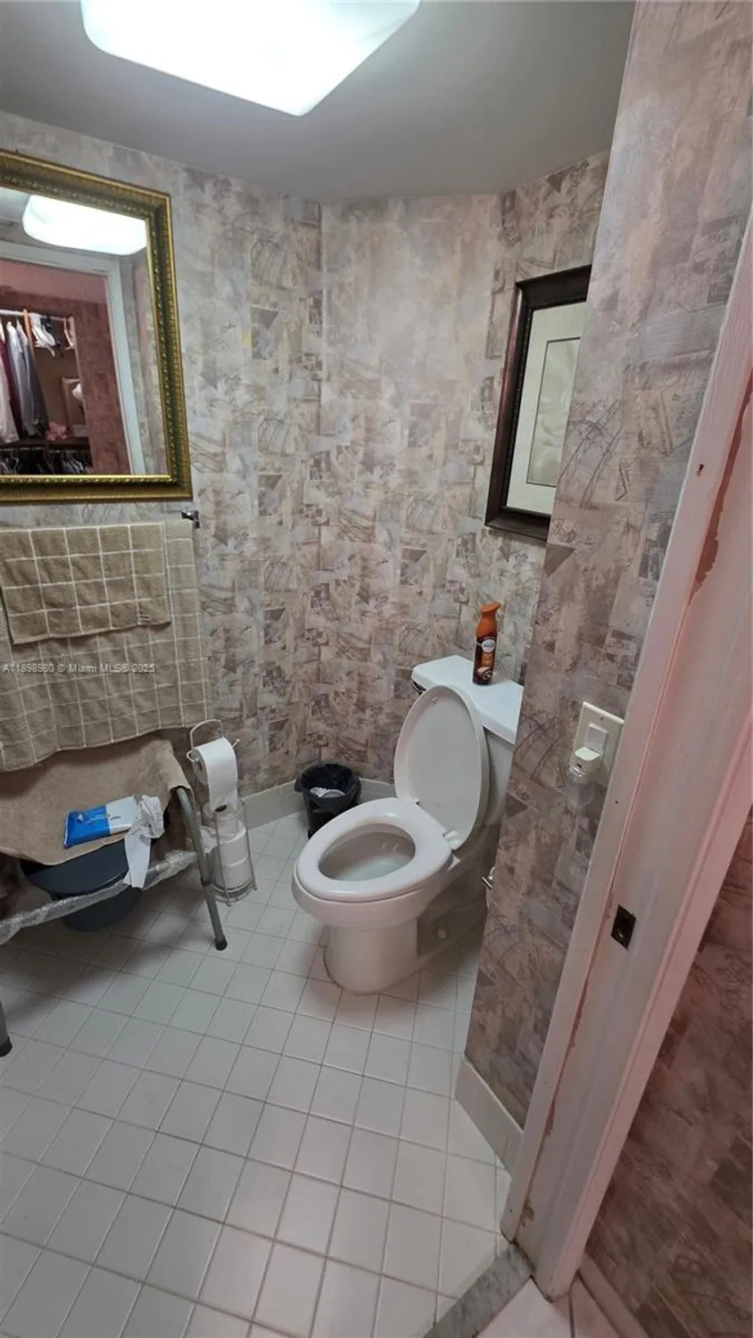 Property Slideshow image 14 of 22 | 12955 sw 16th ct 101m, Pembroke Pines, FL, 33027