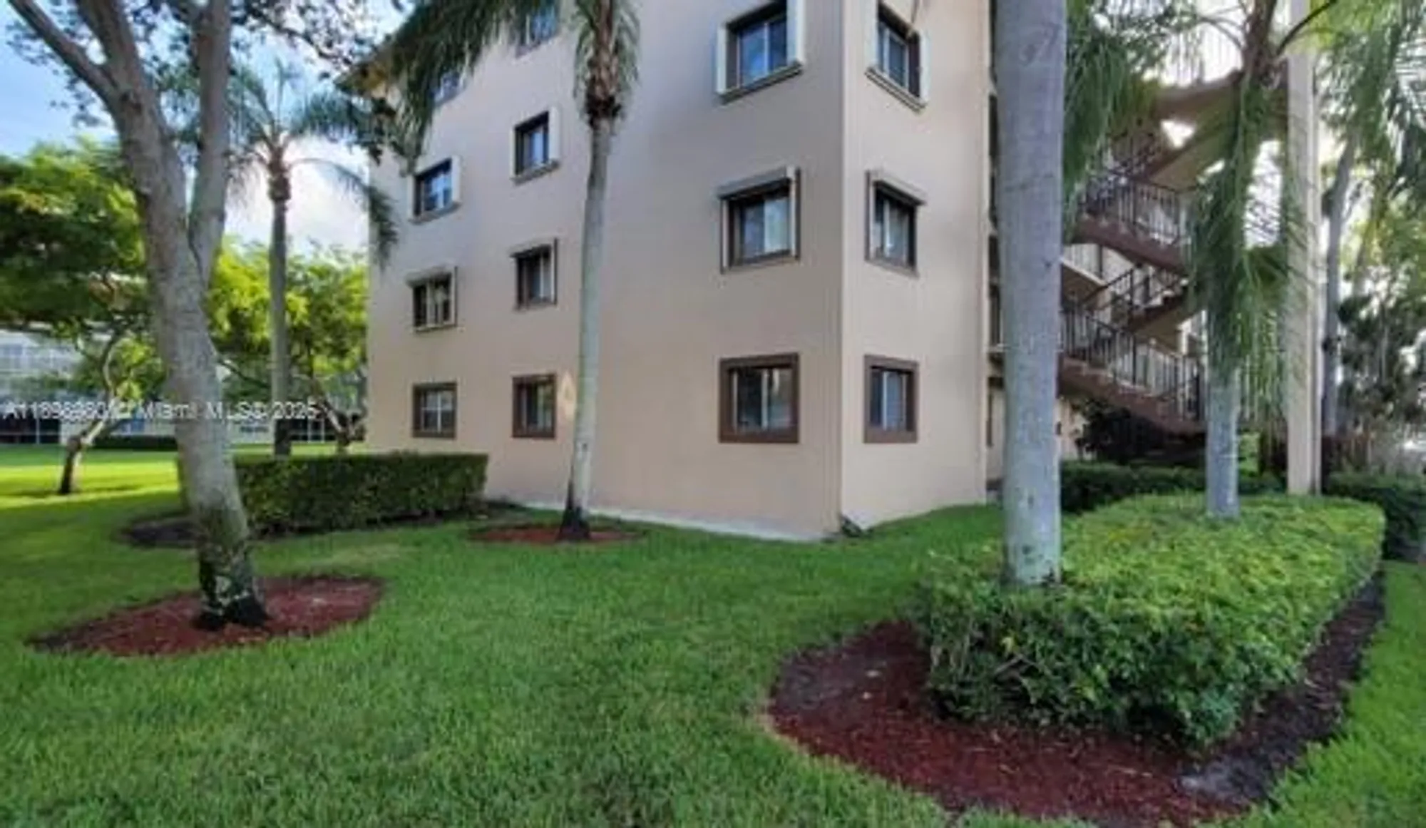 Property Slideshow image 1 of 22 | 12955 sw 16th ct 101m, Pembroke Pines, FL, 33027