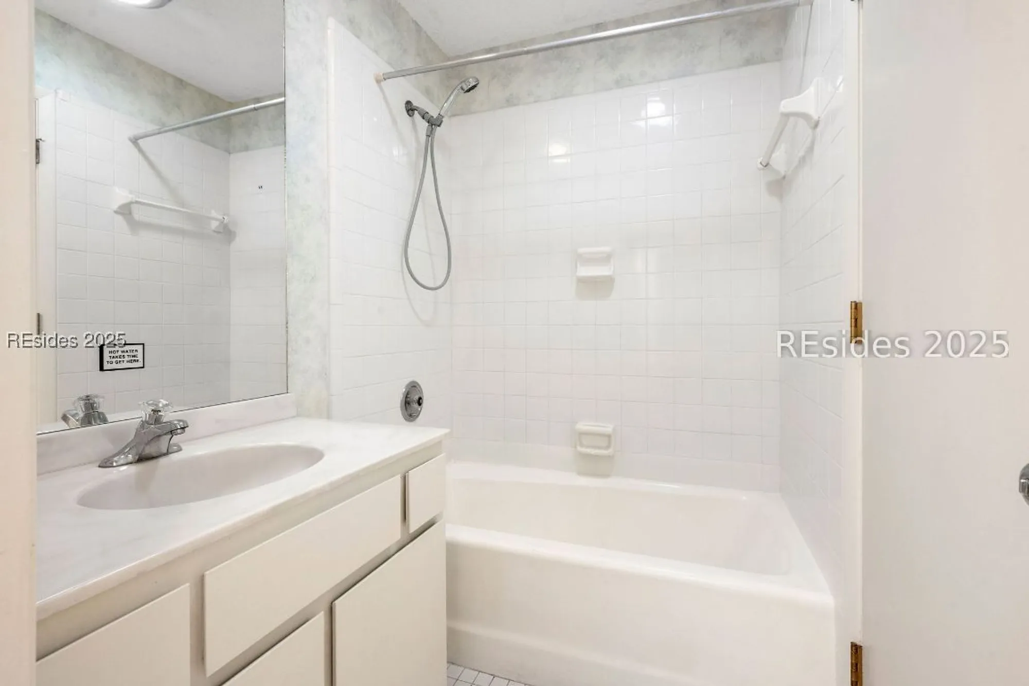 Property Slideshow image 27 of 43 | 29 arrow wood rd, Hilton Head Island, SC, 29926