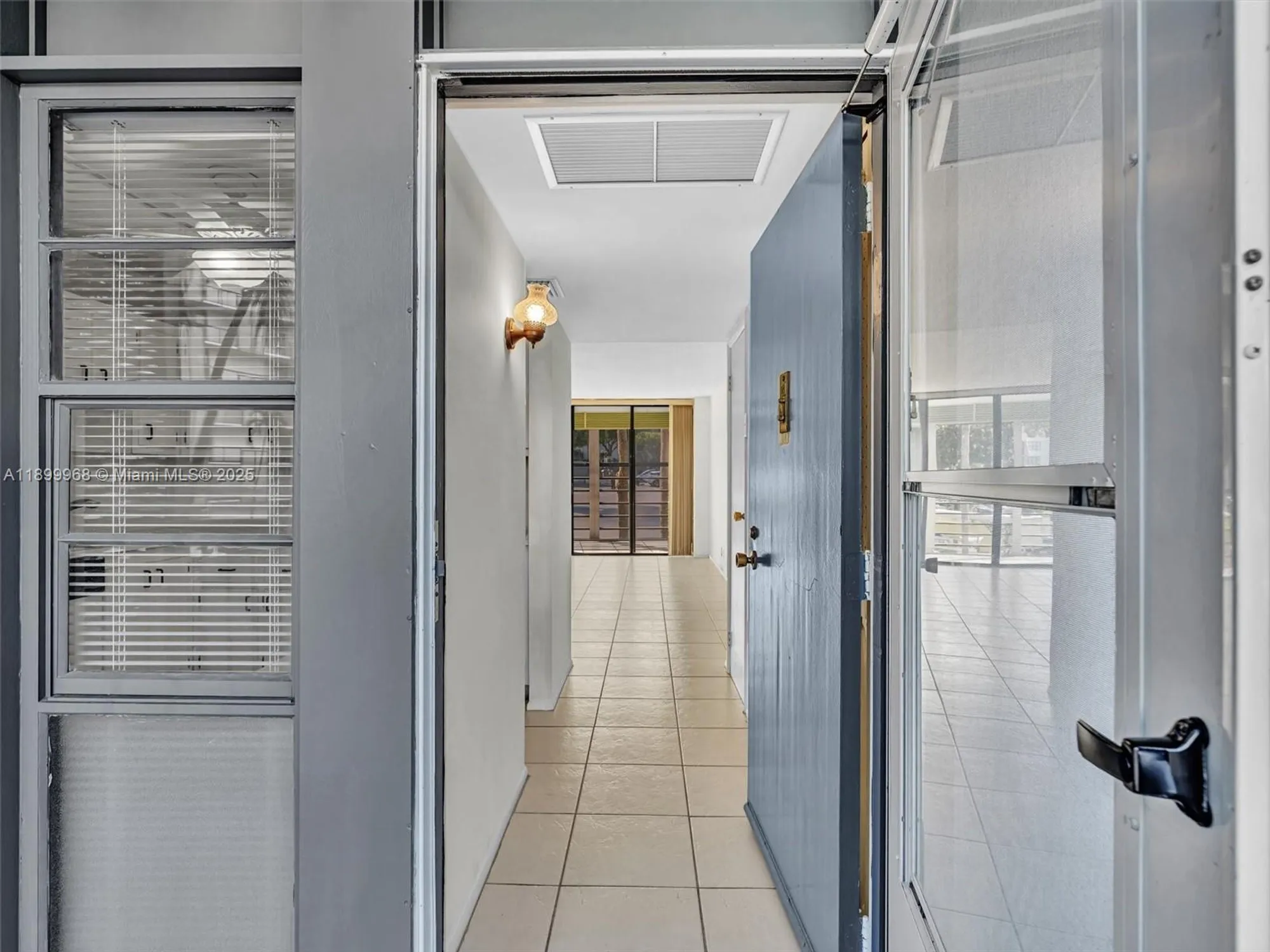 Property Slideshow image 36 of 63 | 20500 w country club dr 203, Aventura, FL, 33180