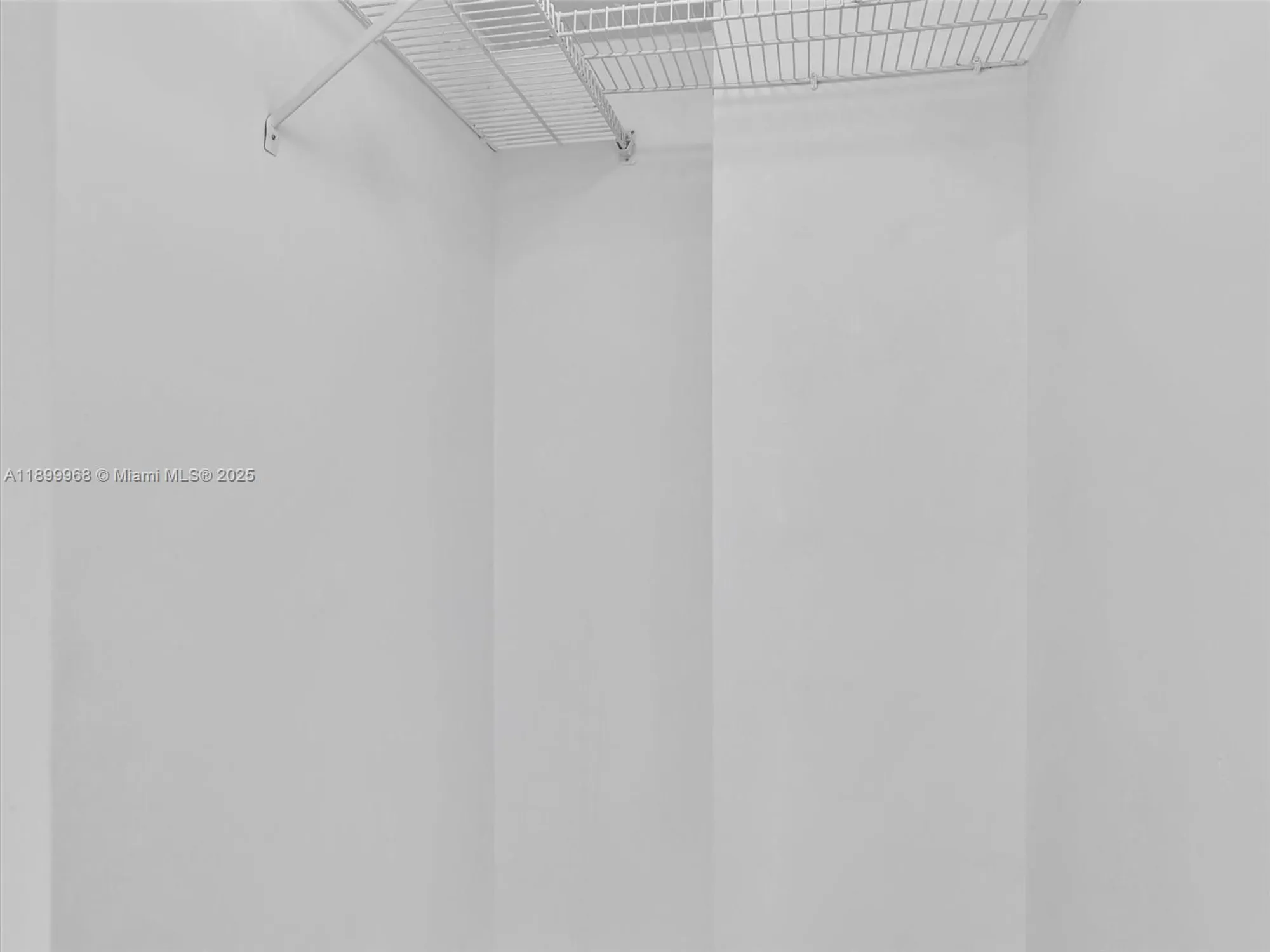 Property Slideshow image 30 of 63 | 20500 w country club dr 203, Aventura, FL, 33180