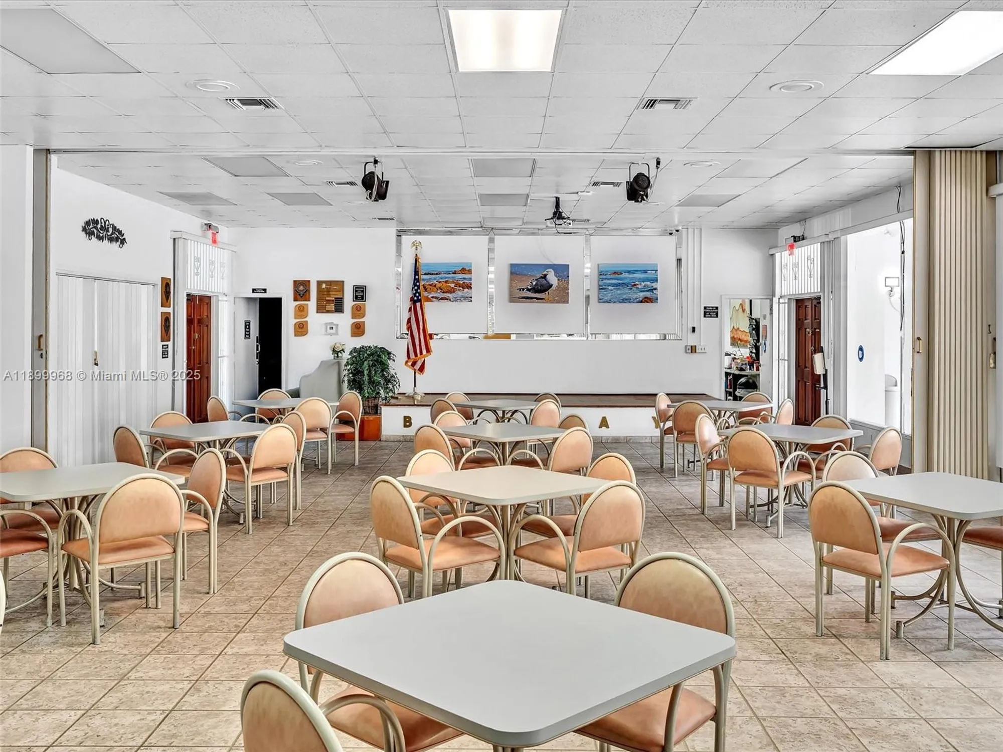 Property Slideshow image 49 of 63 | 20500 w country club dr 203, Aventura, FL, 33180