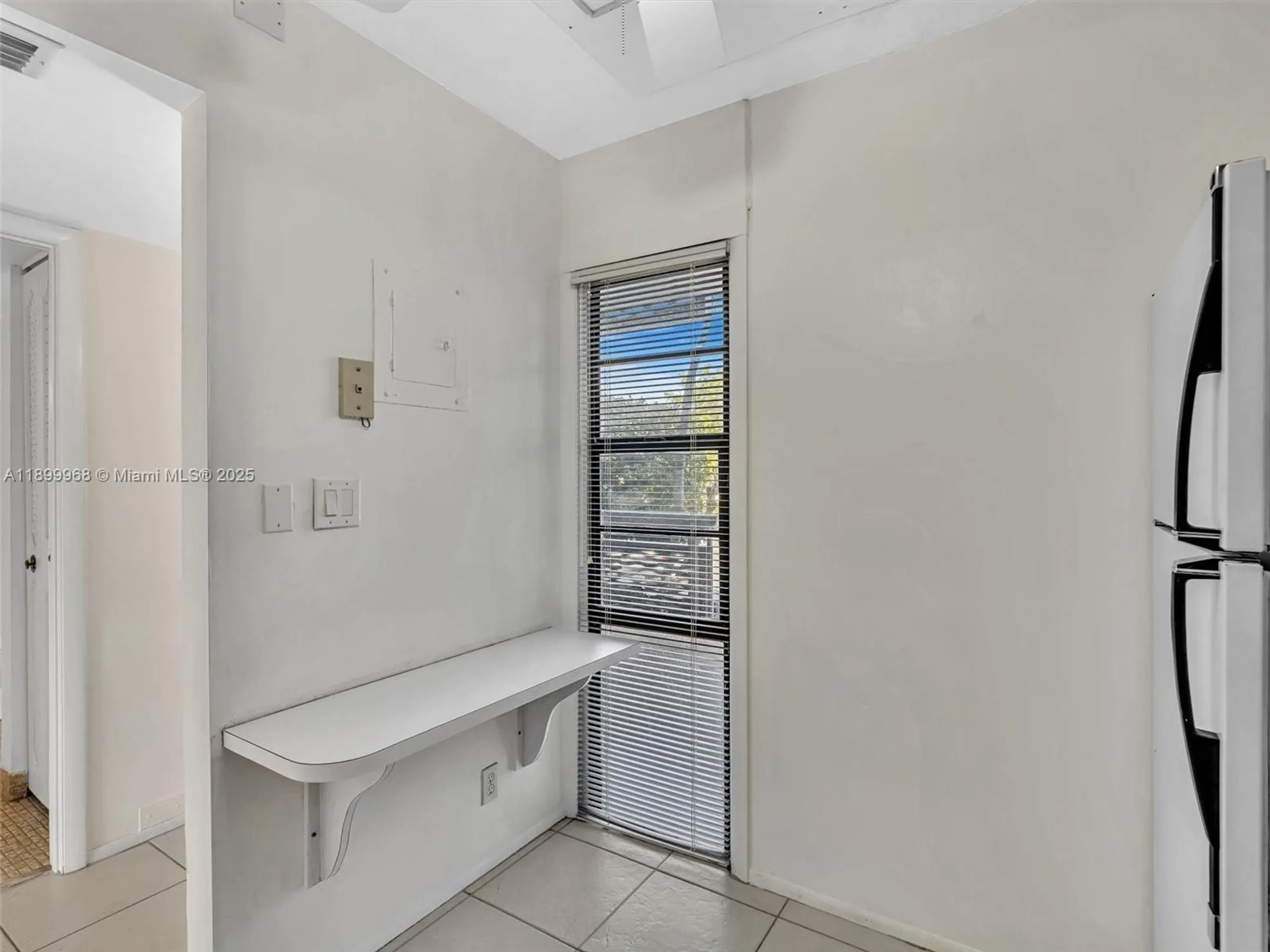 Property Slideshow image 5 of 63 | 20500 w country club dr 203, Aventura, FL, 33180