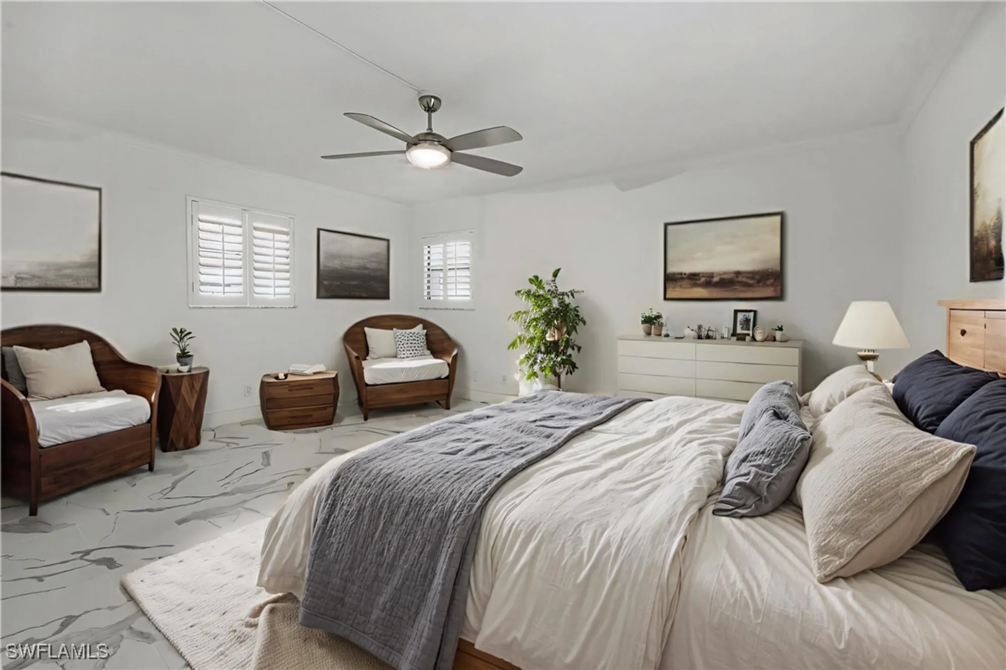 Property Slideshow image 28 of 47 | 222 harbour dr apt 114, Naples, FL, 34103