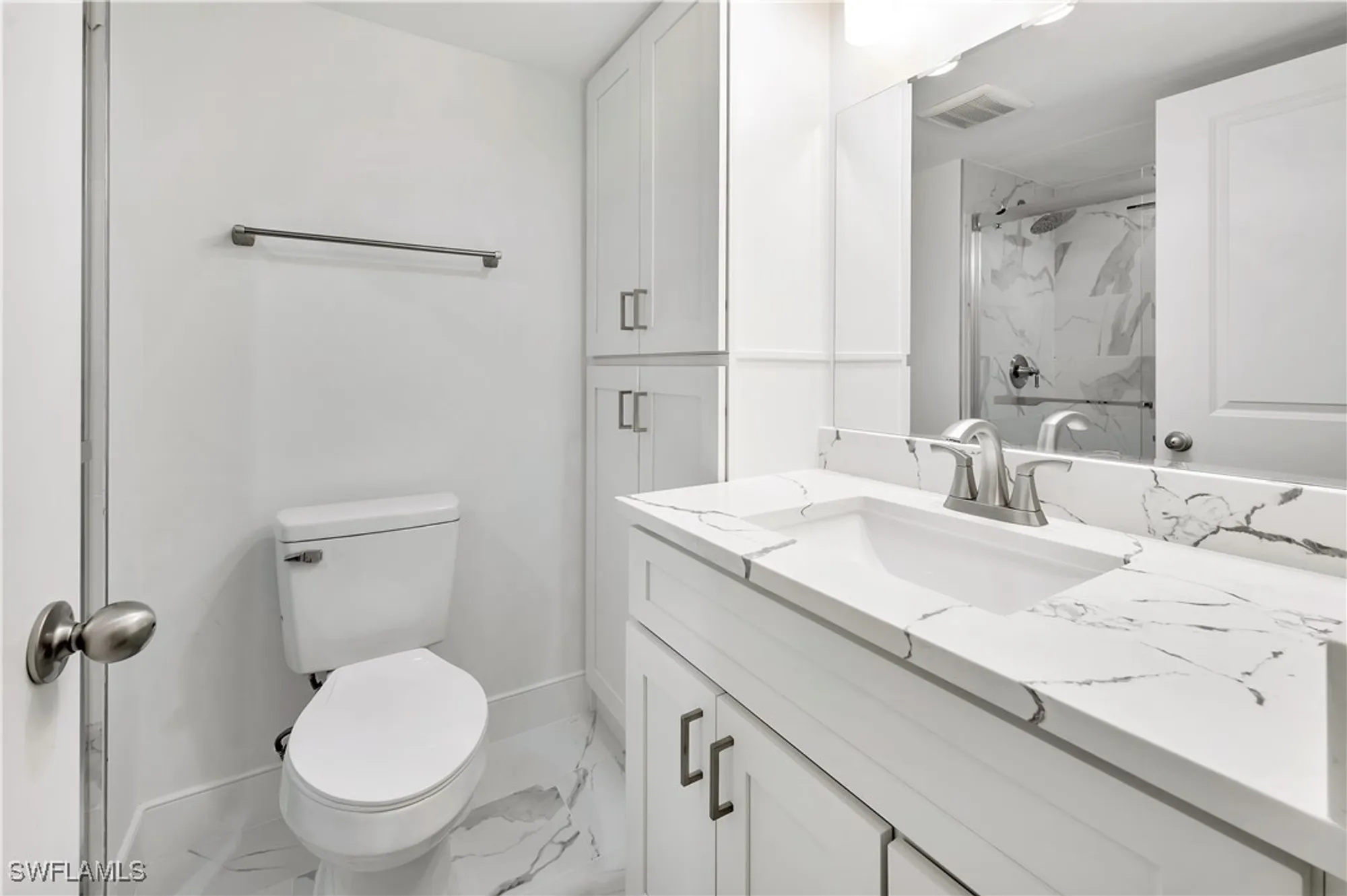 Property Slideshow image 33 of 47 | 222 harbour dr apt 114, Naples, FL, 34103