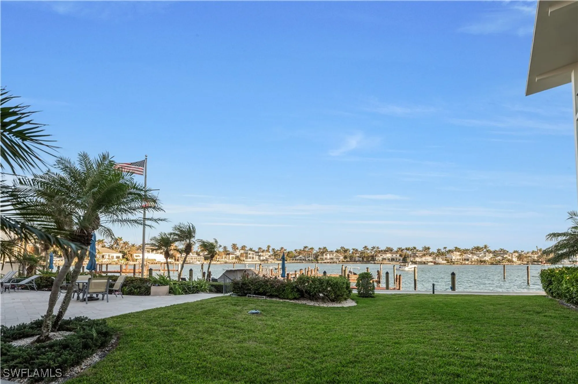 Property Slideshow image 4 of 47 | 222 harbour dr apt 114, Naples, FL, 34103