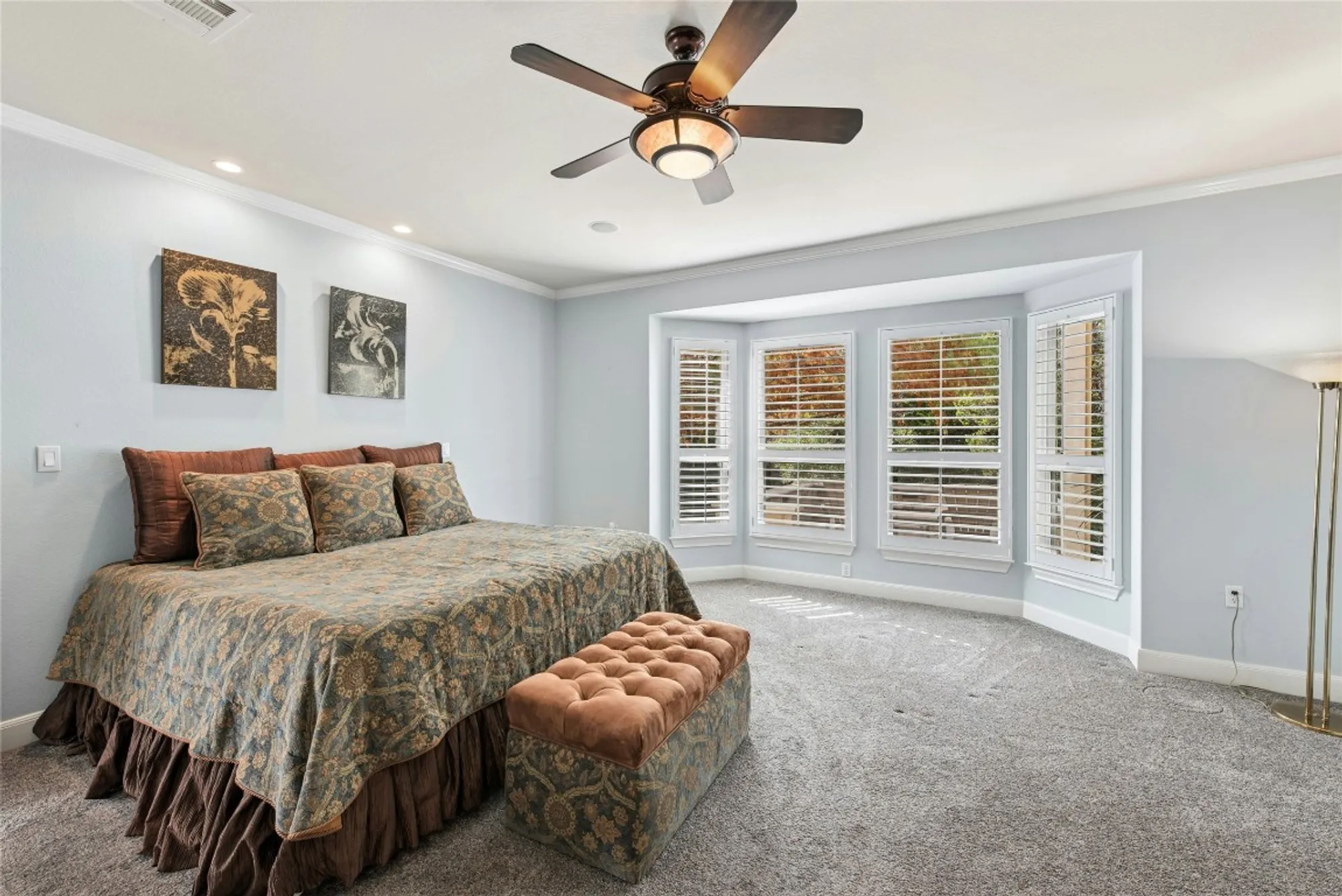 Property Slideshow image 18 of 40 | 215 goose island dr, Georgetown, TX, 78633