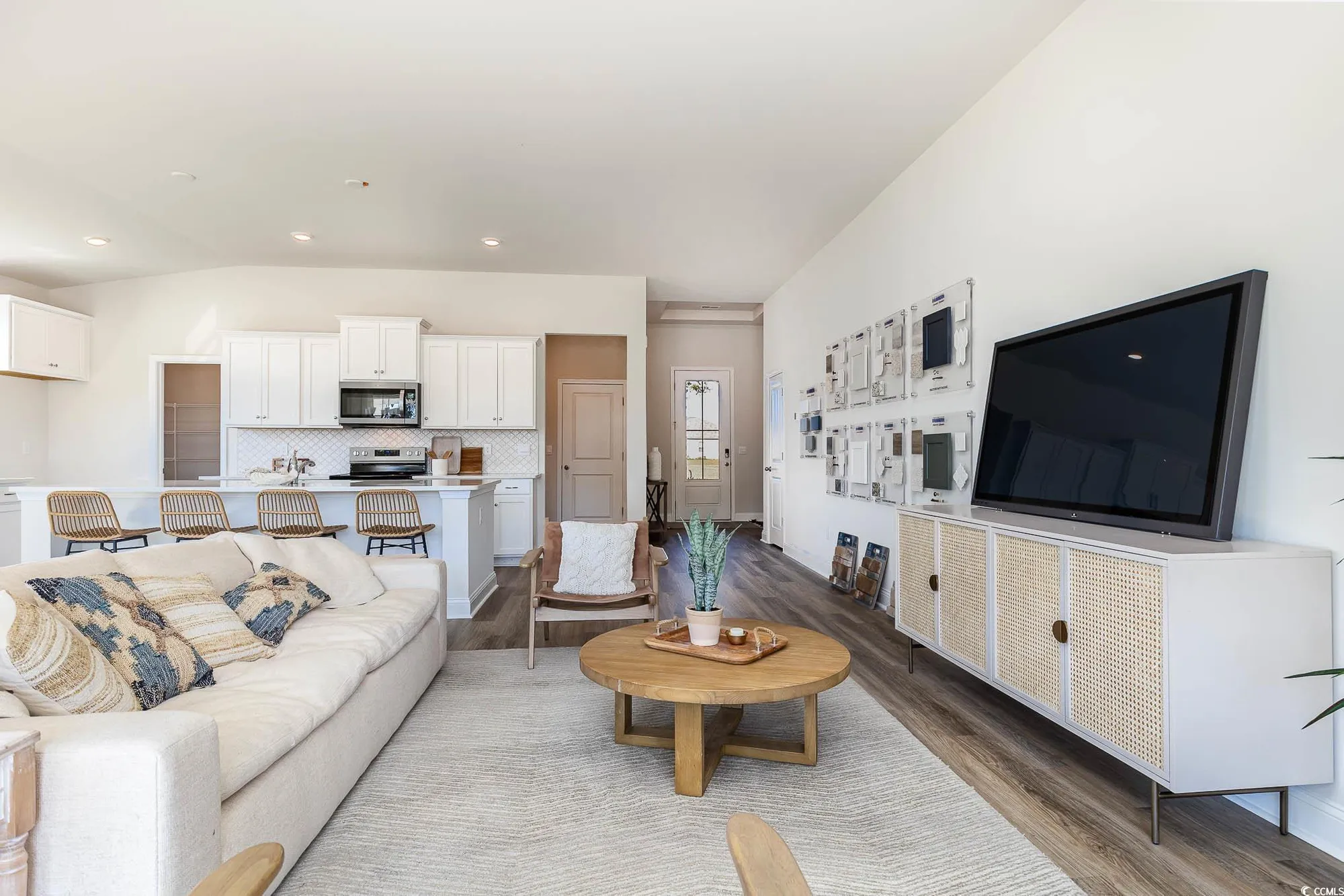 Property Slideshow image 16 of 37 | 123 stride ct, Myrtle Beach, SC, 29588