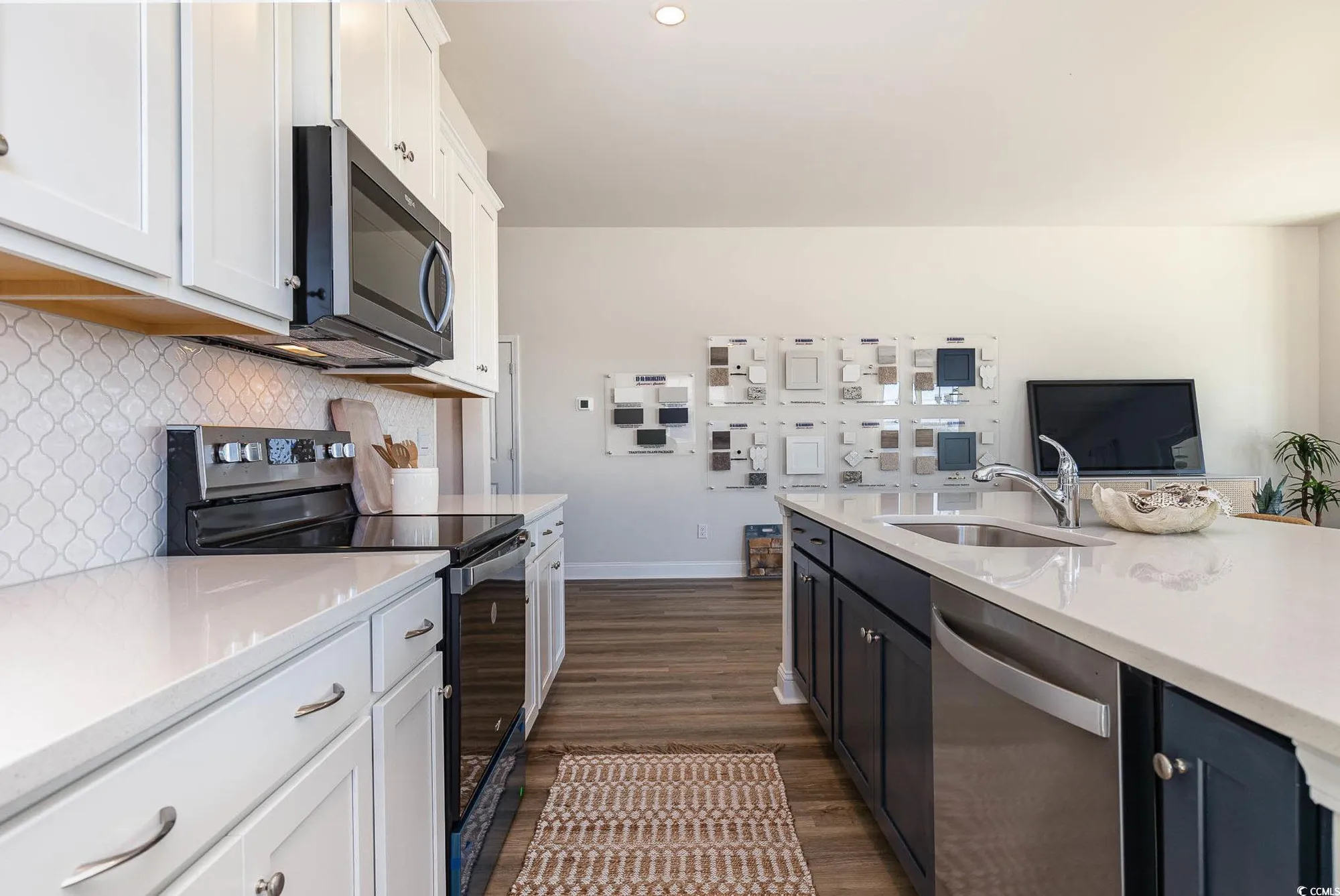 Property Slideshow image 8 of 37 | 123 stride ct, Myrtle Beach, SC, 29588