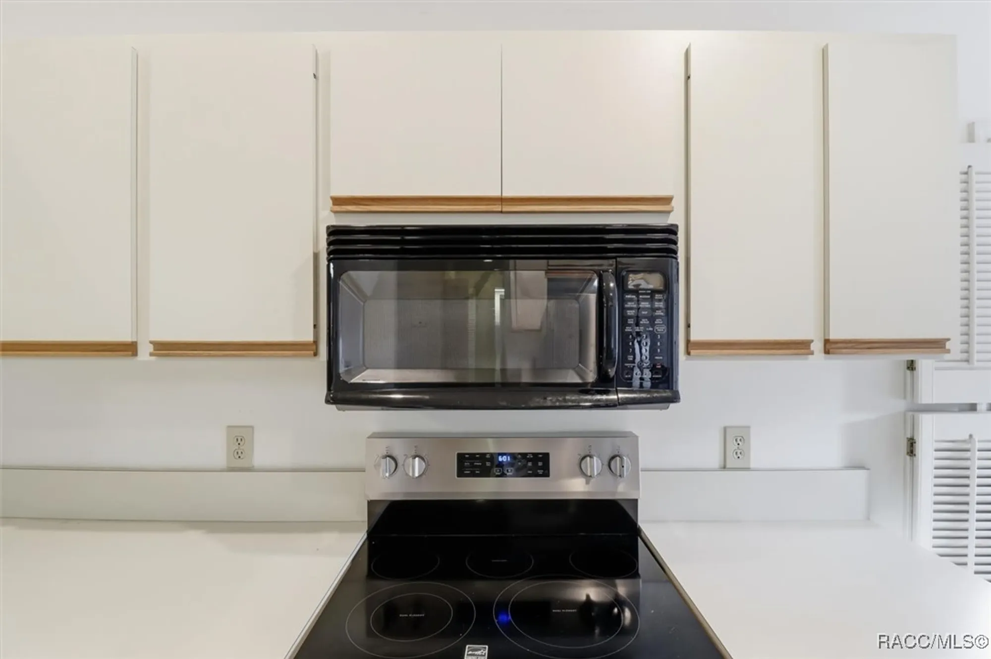 Property Slideshow image 16 of 71 | 1690 n foxboro loop, Crystal River, FL, 34429