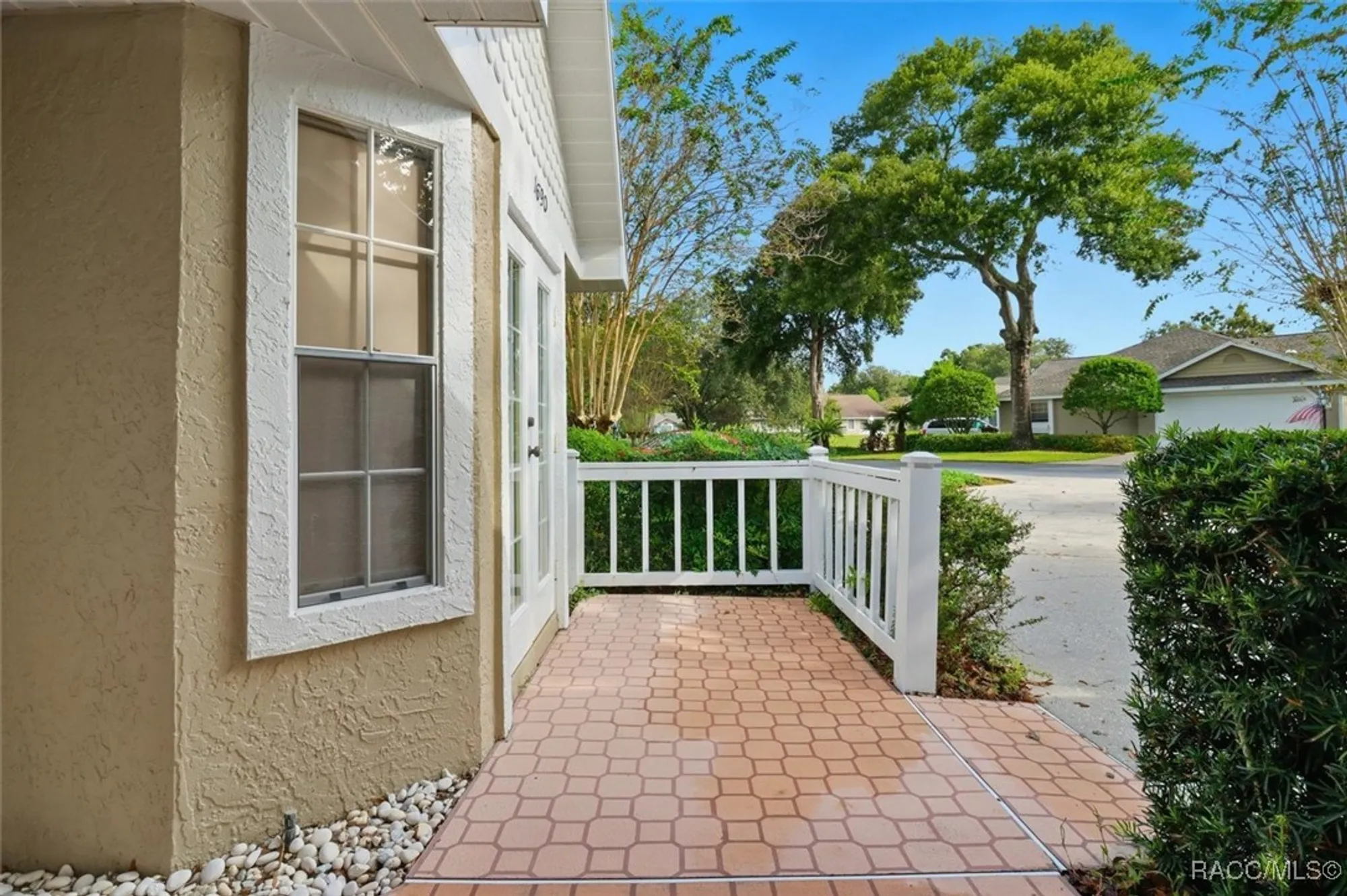 Property Slideshow image 10 of 71 | 1690 n foxboro loop, Crystal River, FL, 34429
