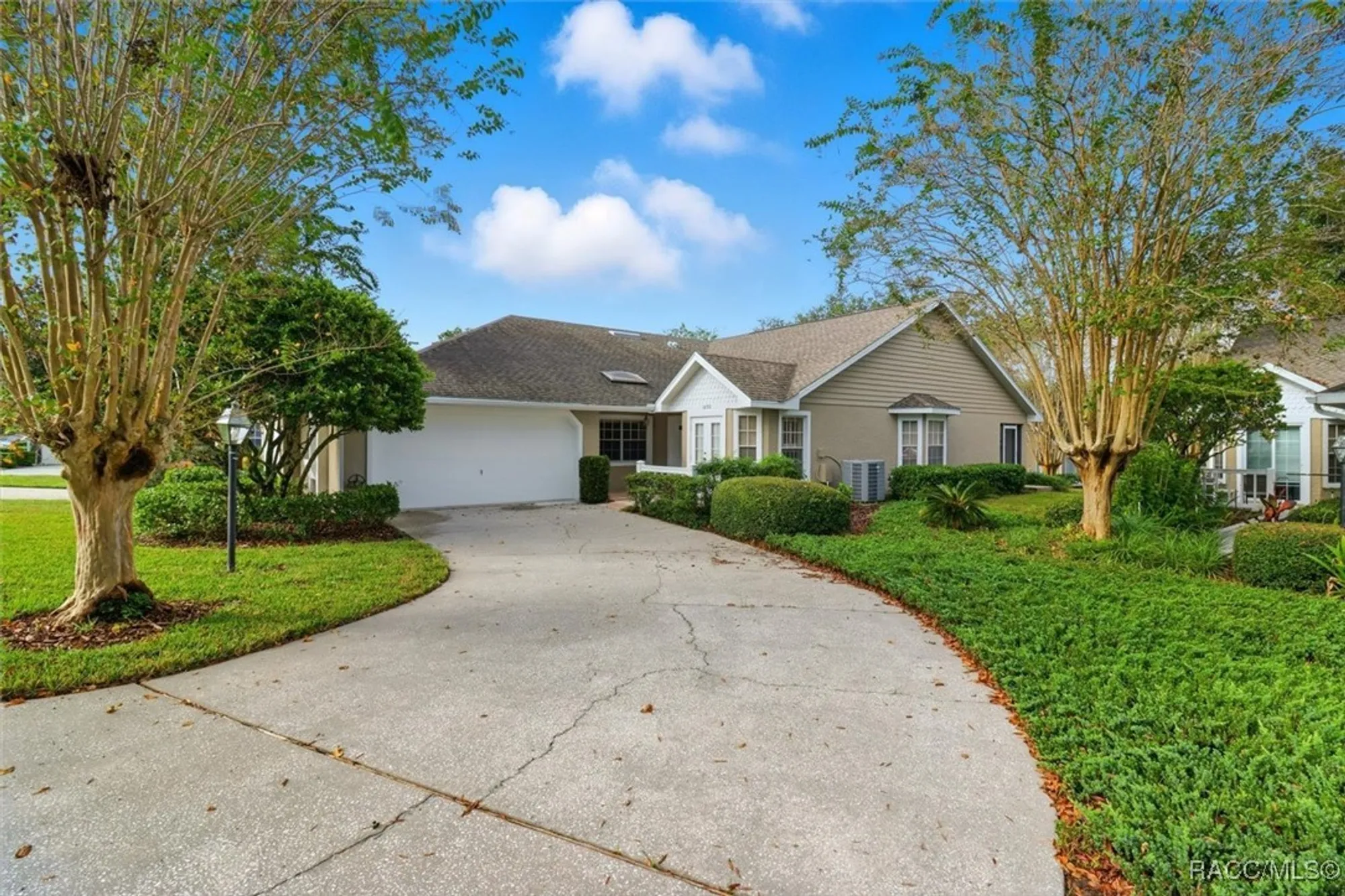 Property Slideshow image 11 of 71 | 1690 n foxboro loop, Crystal River, FL, 34429