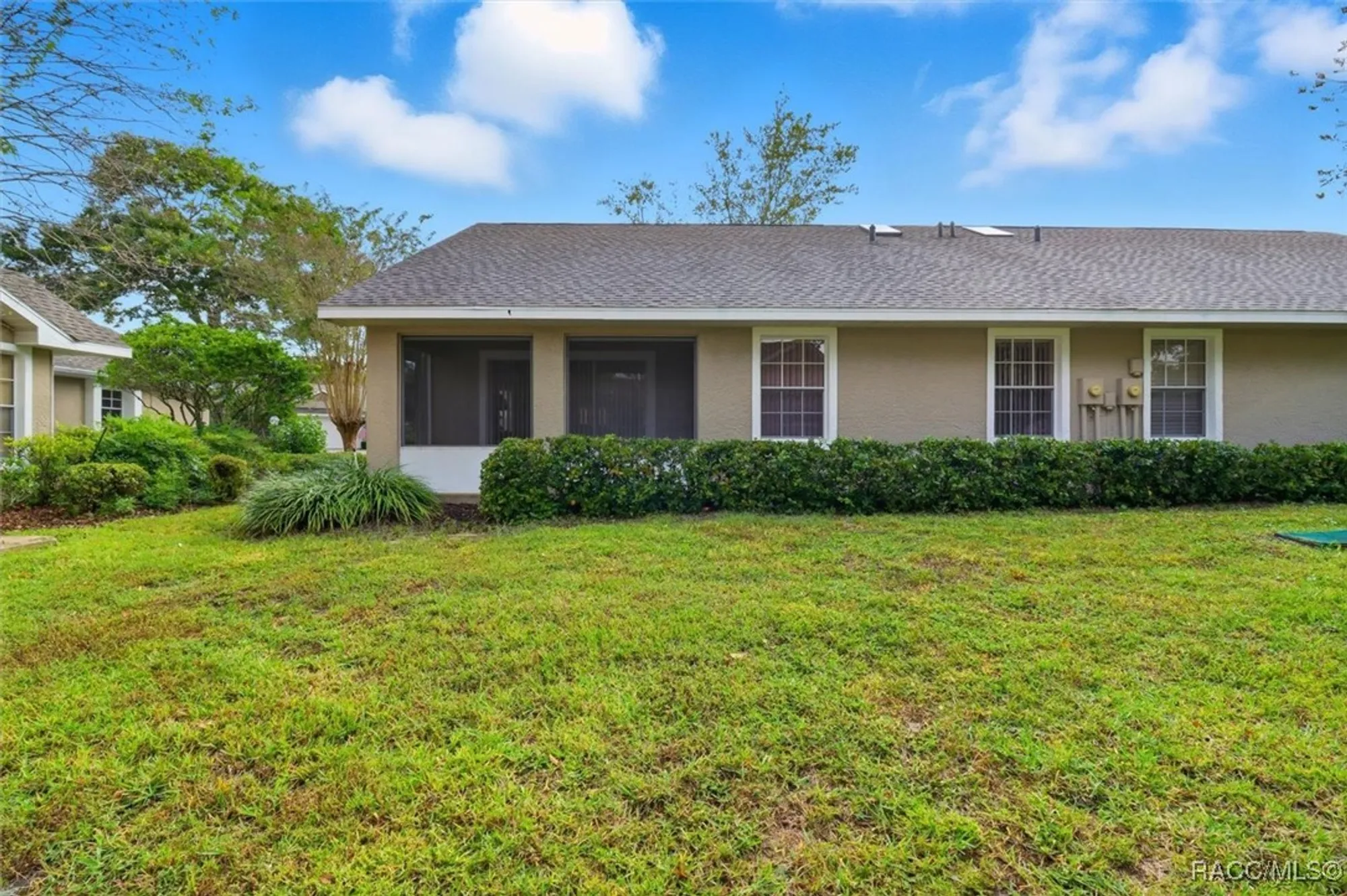 Property Slideshow image 2 of 71 | 1690 n foxboro loop, Crystal River, FL, 34429