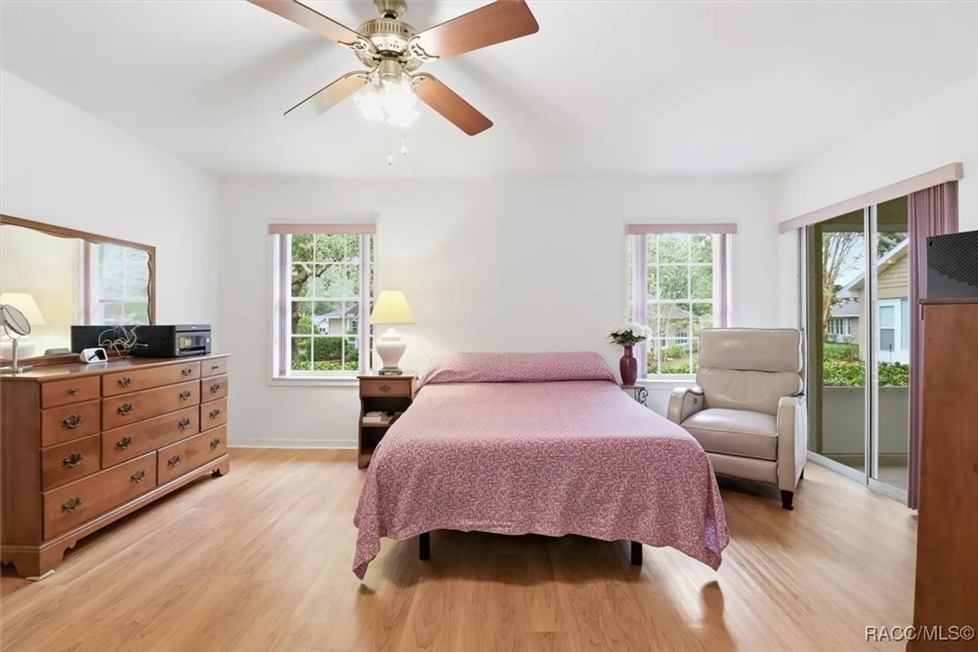 Property Slideshow image 5 of 71 | 1690 n foxboro loop, Crystal River, FL, 34429