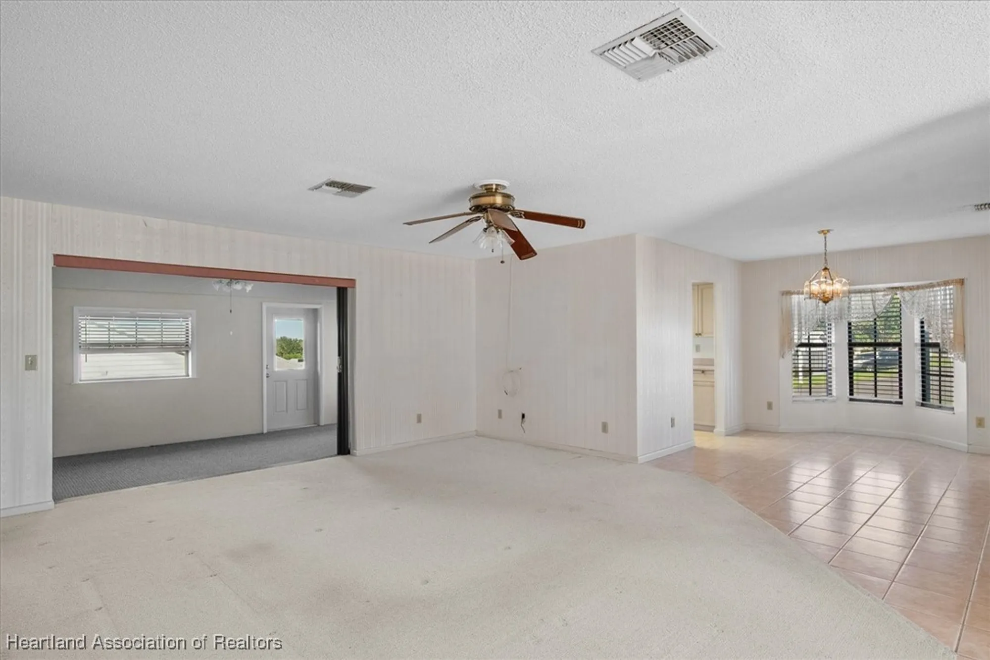 Property Slideshow image 3 of 28 | 3 maplewood ct, Lake Placid, FL, 33852