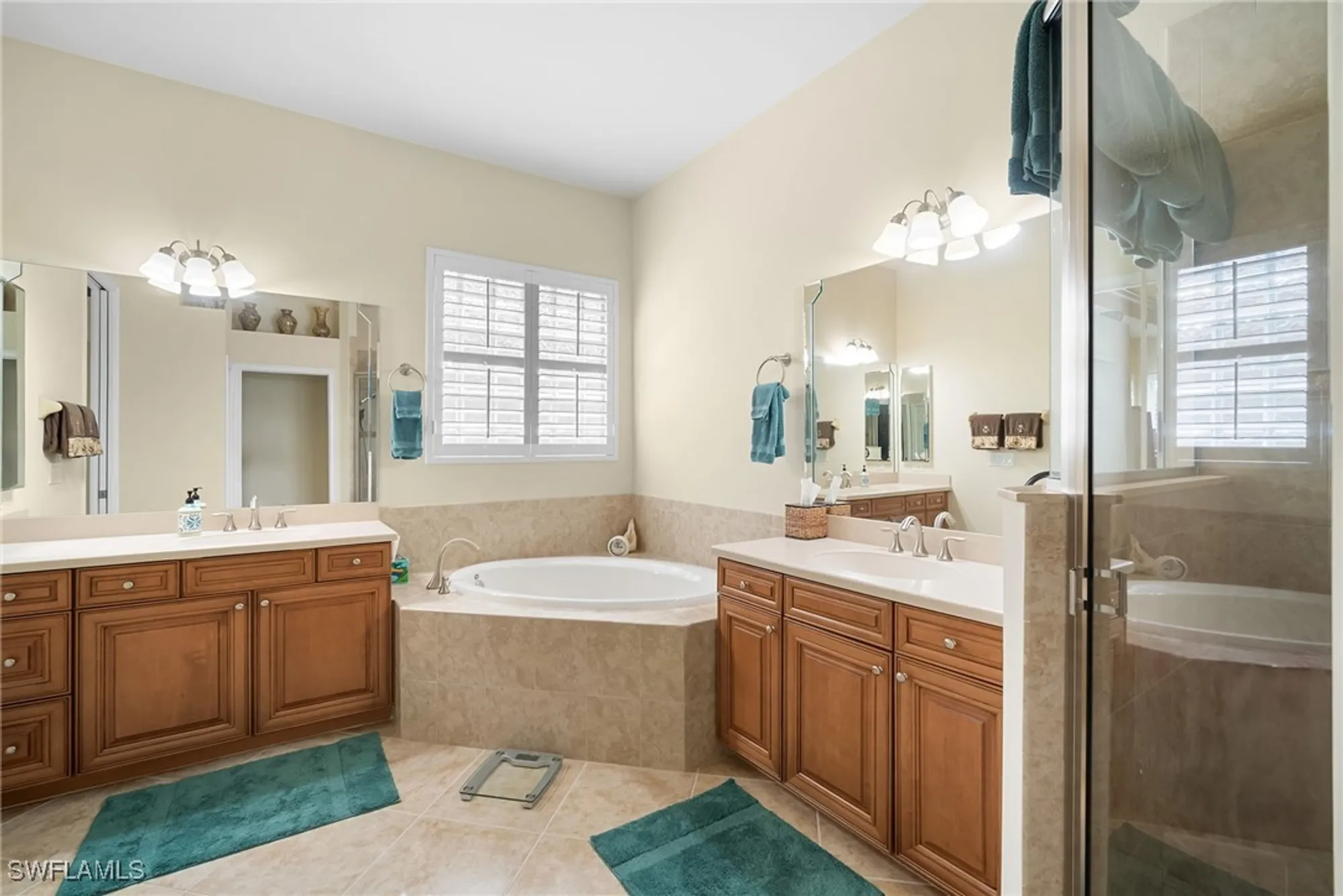 Property Slideshow image 25 of 50 | 10373 heritage bay blvd, Naples, FL, 34120
