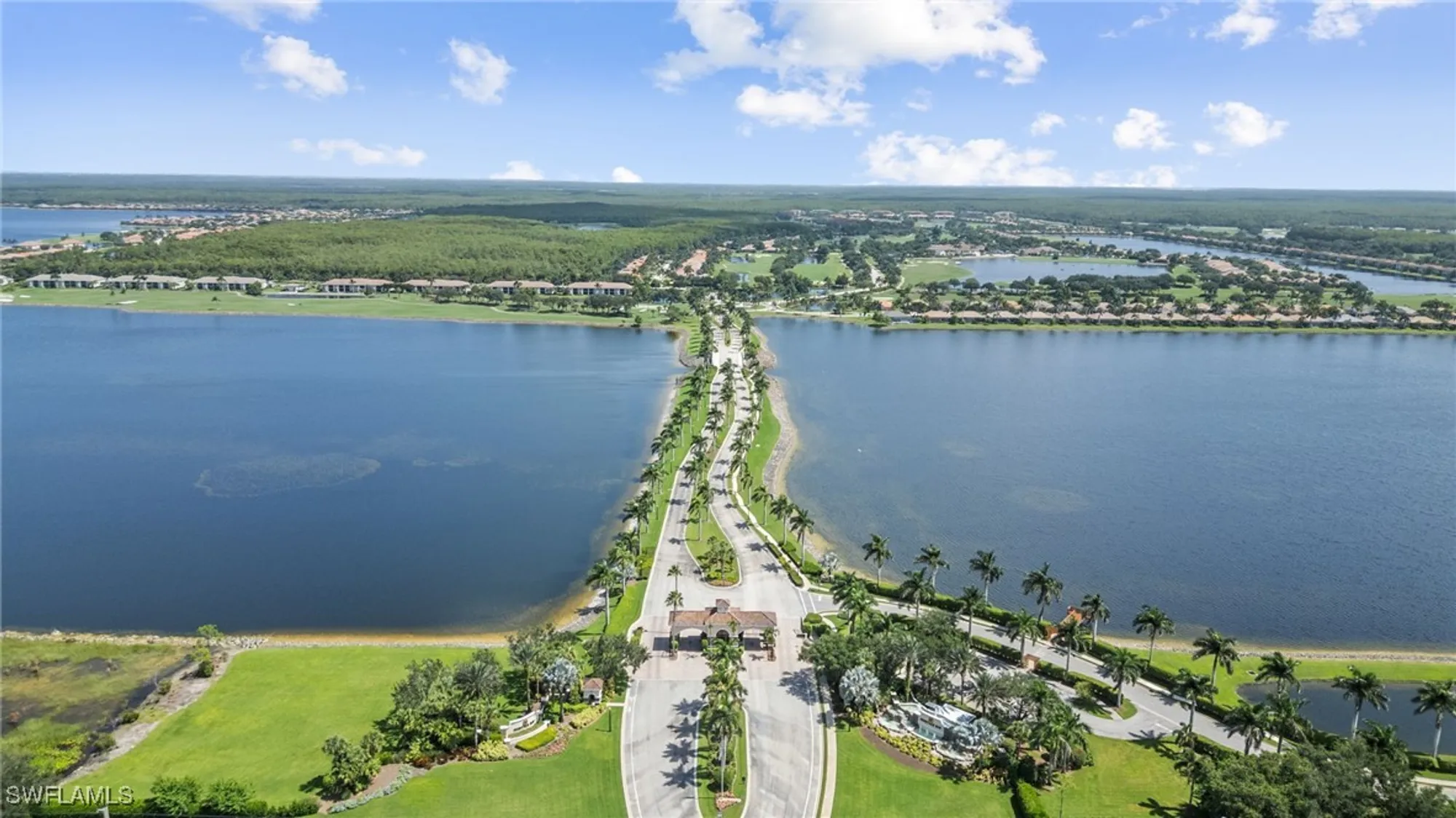 Property Slideshow image 33 of 50 | 10373 heritage bay blvd, Naples, FL, 34120