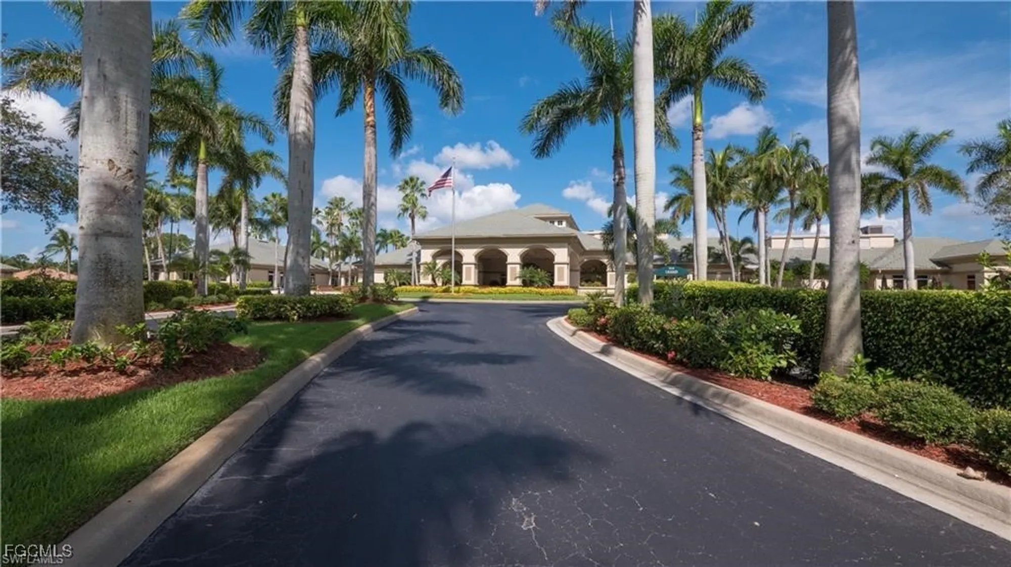 Property Slideshow image 21 of 30 | 14621 sherbrook pl 105, Fort Myers, FL, 33912