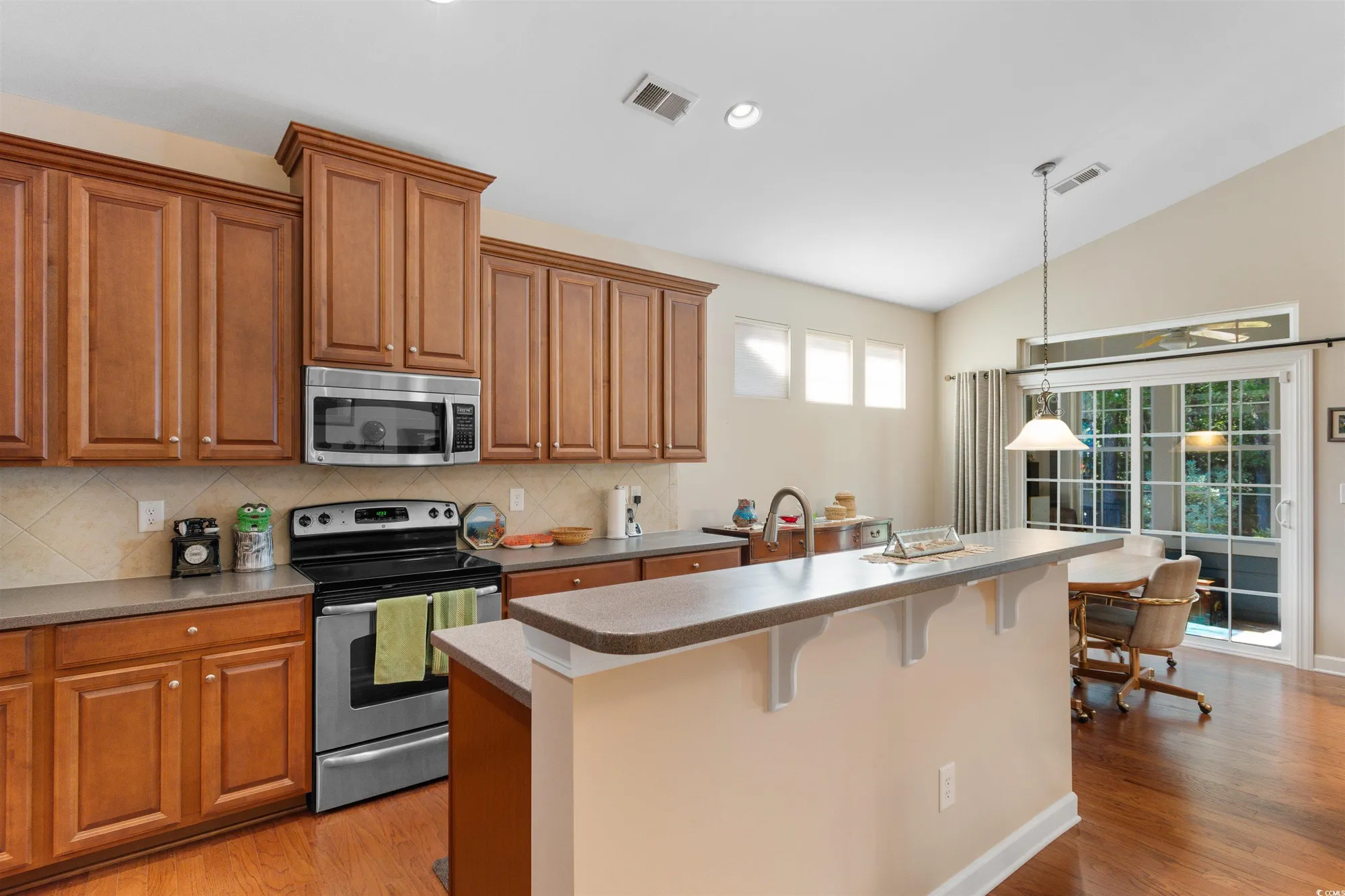 Property Slideshow image 7 of 40 | 1573 culbertson ave, Myrtle Beach, SC, 29577