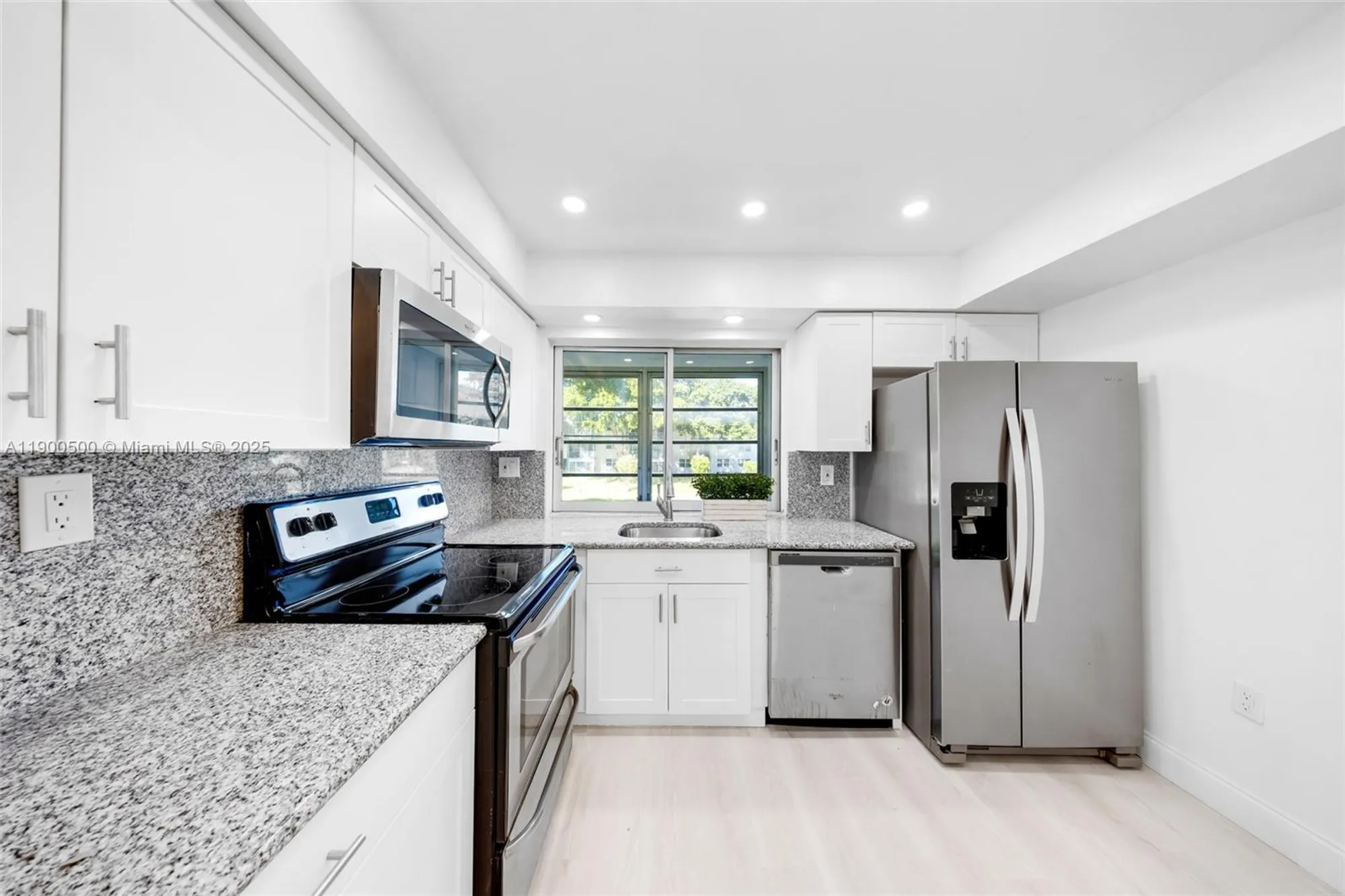 Property Slideshow image 13 of 25 | 9090 lime bay blvd apt 211, Tamarac, FL, 33321