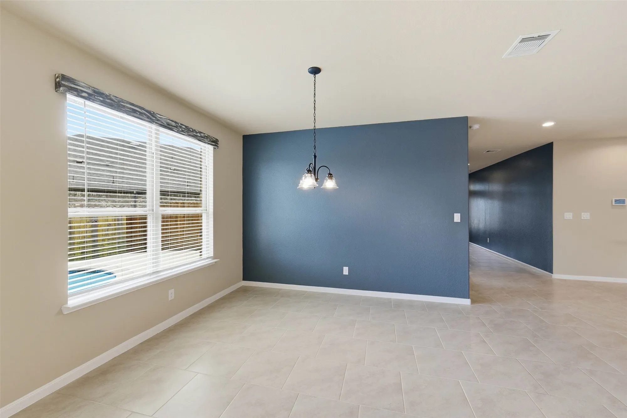 Property Slideshow image 16 of 47 | 29002 karloo walk ct, Katy, TX, 77494