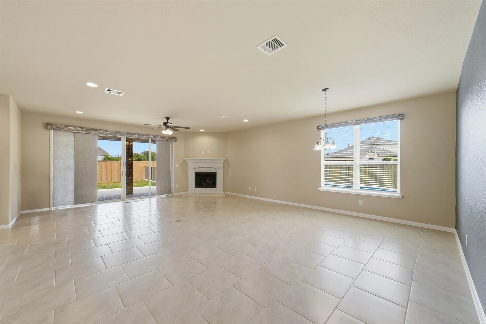 Property Slideshow image 6 of 47 | 29002 karloo walk ct, Katy, TX, 77494