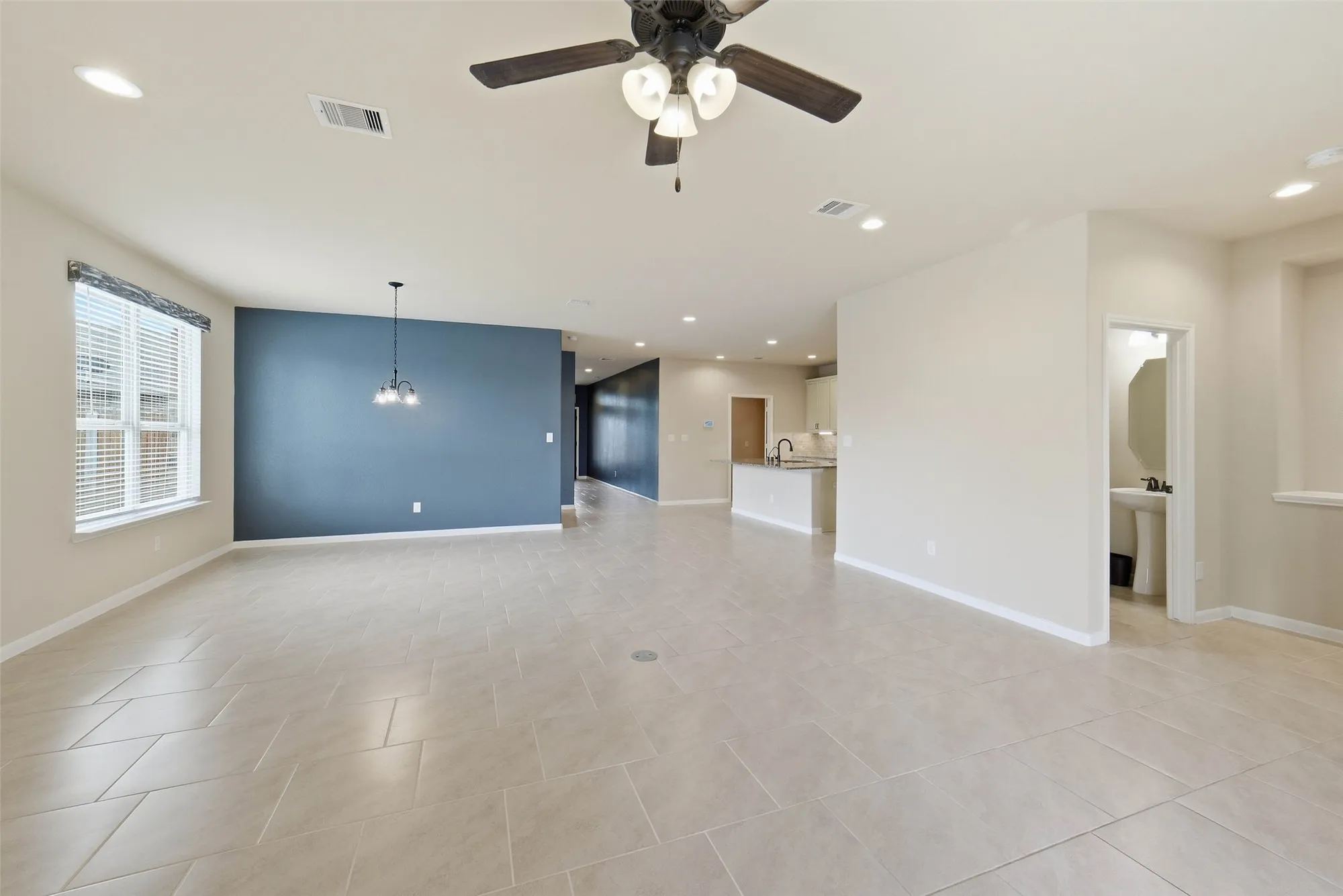 Property Slideshow image 8 of 47 | 29002 karloo walk ct, Katy, TX, 77494