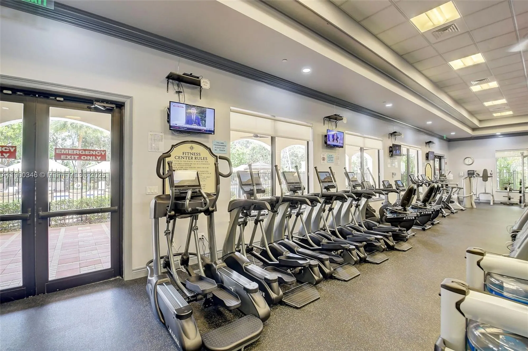 Property Slideshow image 56 of 86 | 7915 sundial harbor pt, Lake Worth, FL, 33467