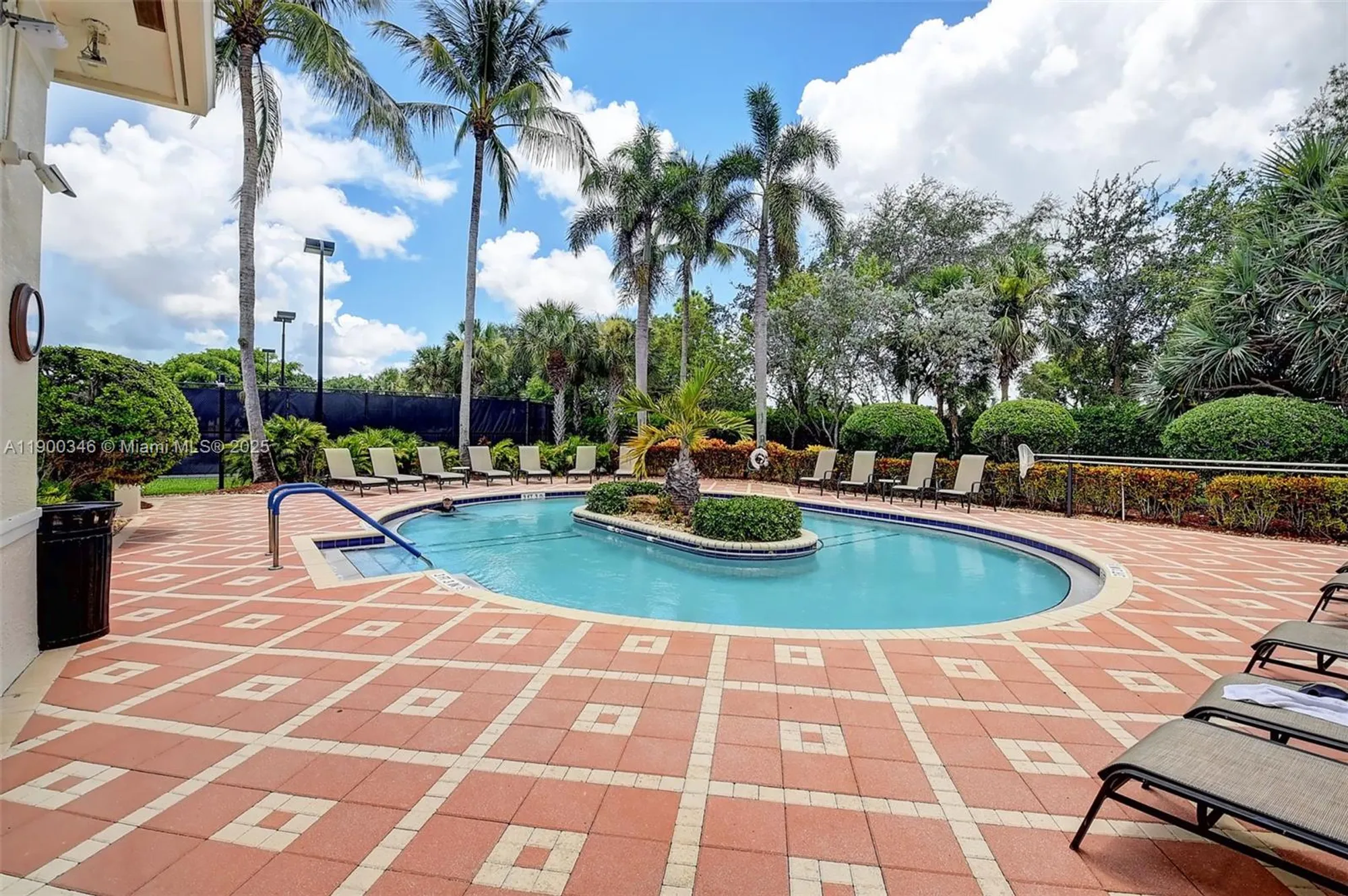 Property Slideshow image 61 of 86 | 7915 sundial harbor pt, Lake Worth, FL, 33467