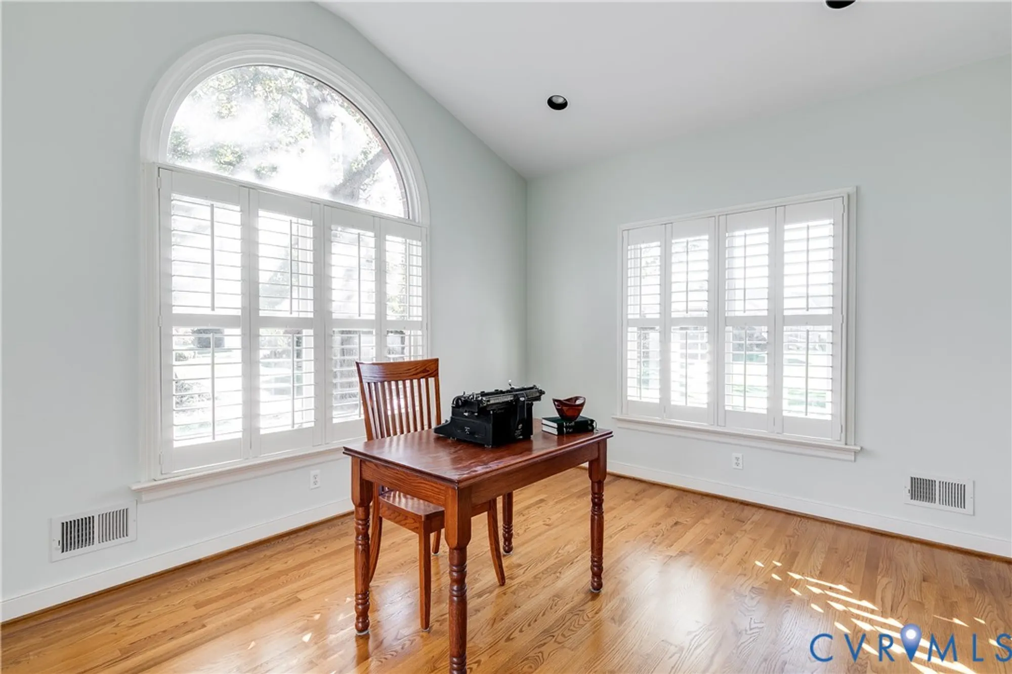 Property Slideshow image 19 of 34 | 4903 waycrest ter, North Chesterfield, VA, 23234