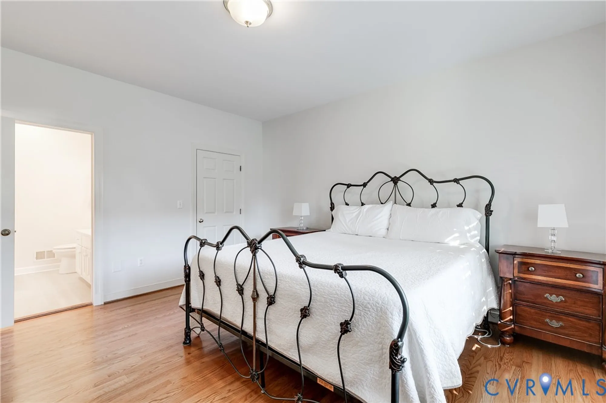 Property Slideshow image 20 of 34 | 4903 waycrest ter, North Chesterfield, VA, 23234