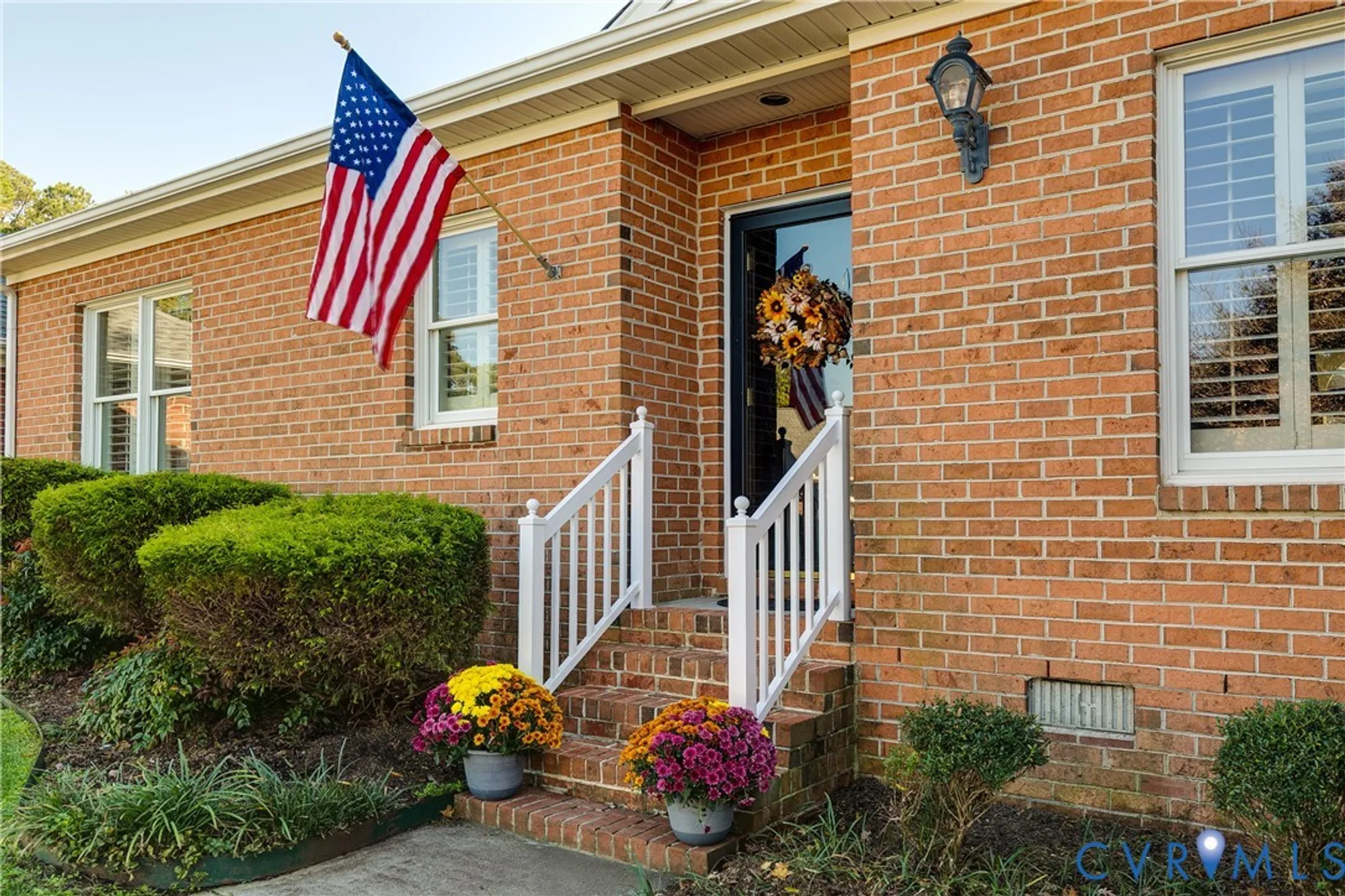 Property Slideshow image 3 of 34 | 4903 waycrest ter, North Chesterfield, VA, 23234