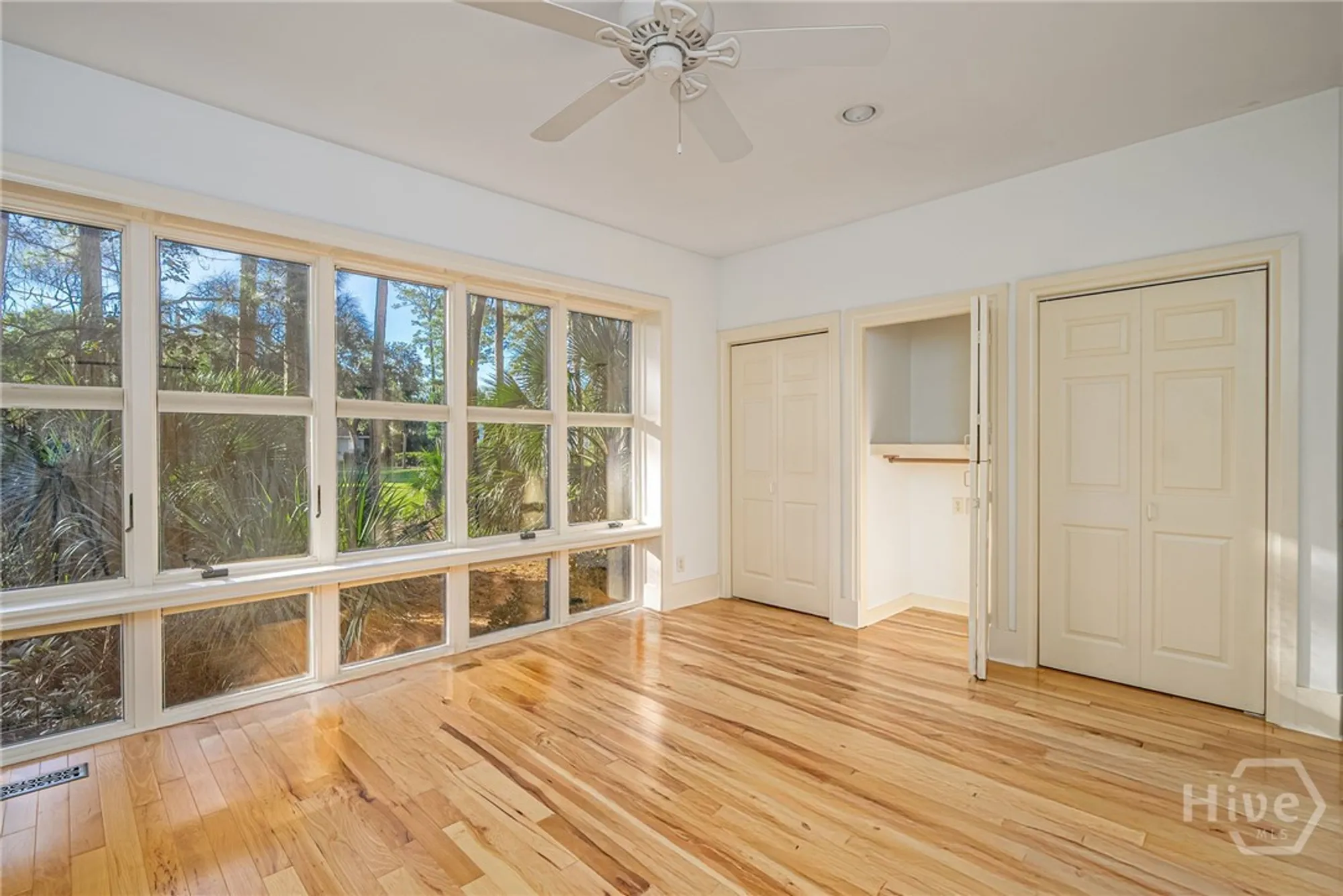 Property Slideshow image 14 of 26 | 15 marina dr, Savannah, GA, 31411