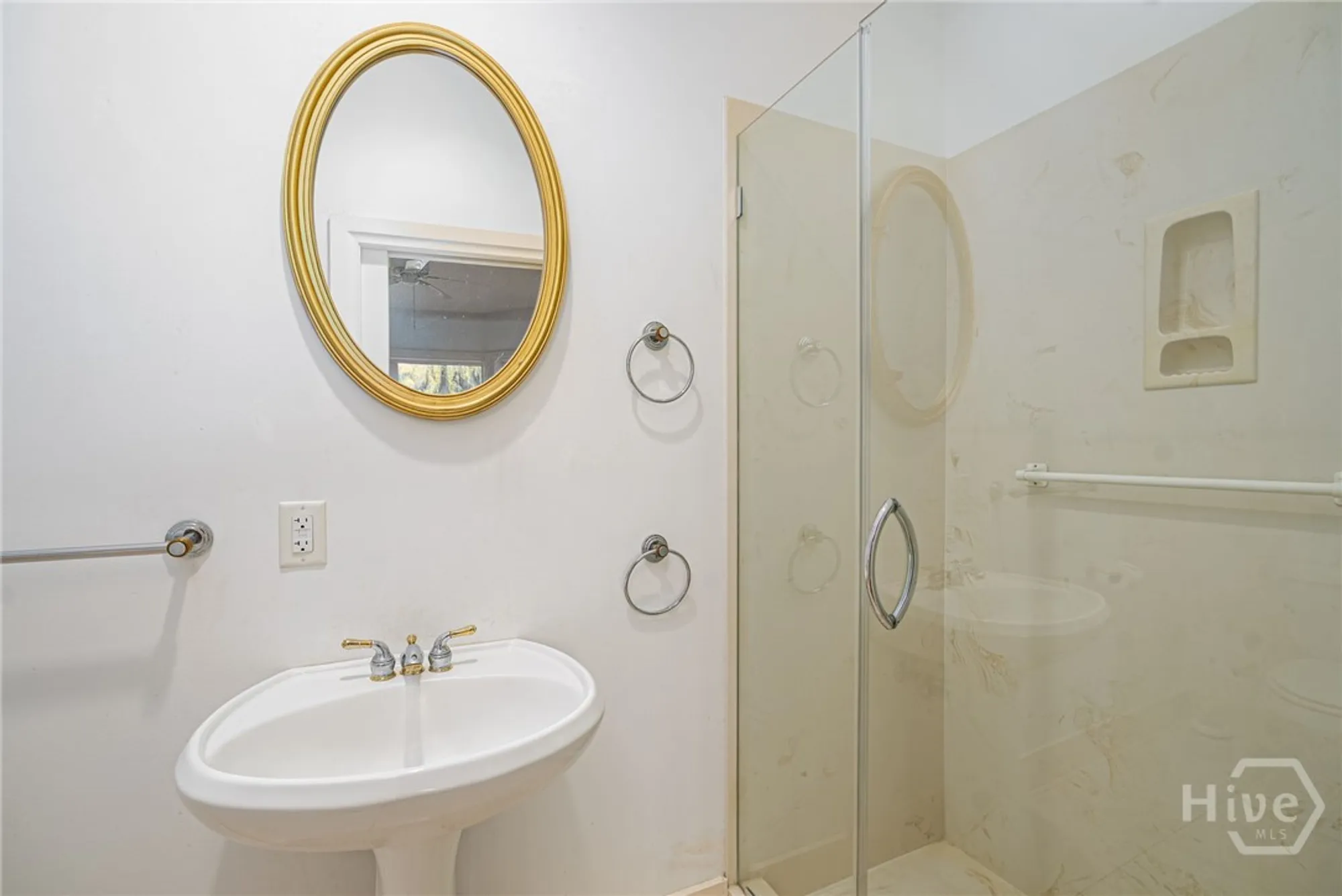 Property Slideshow image 17 of 26 | 15 marina dr, Savannah, GA, 31411