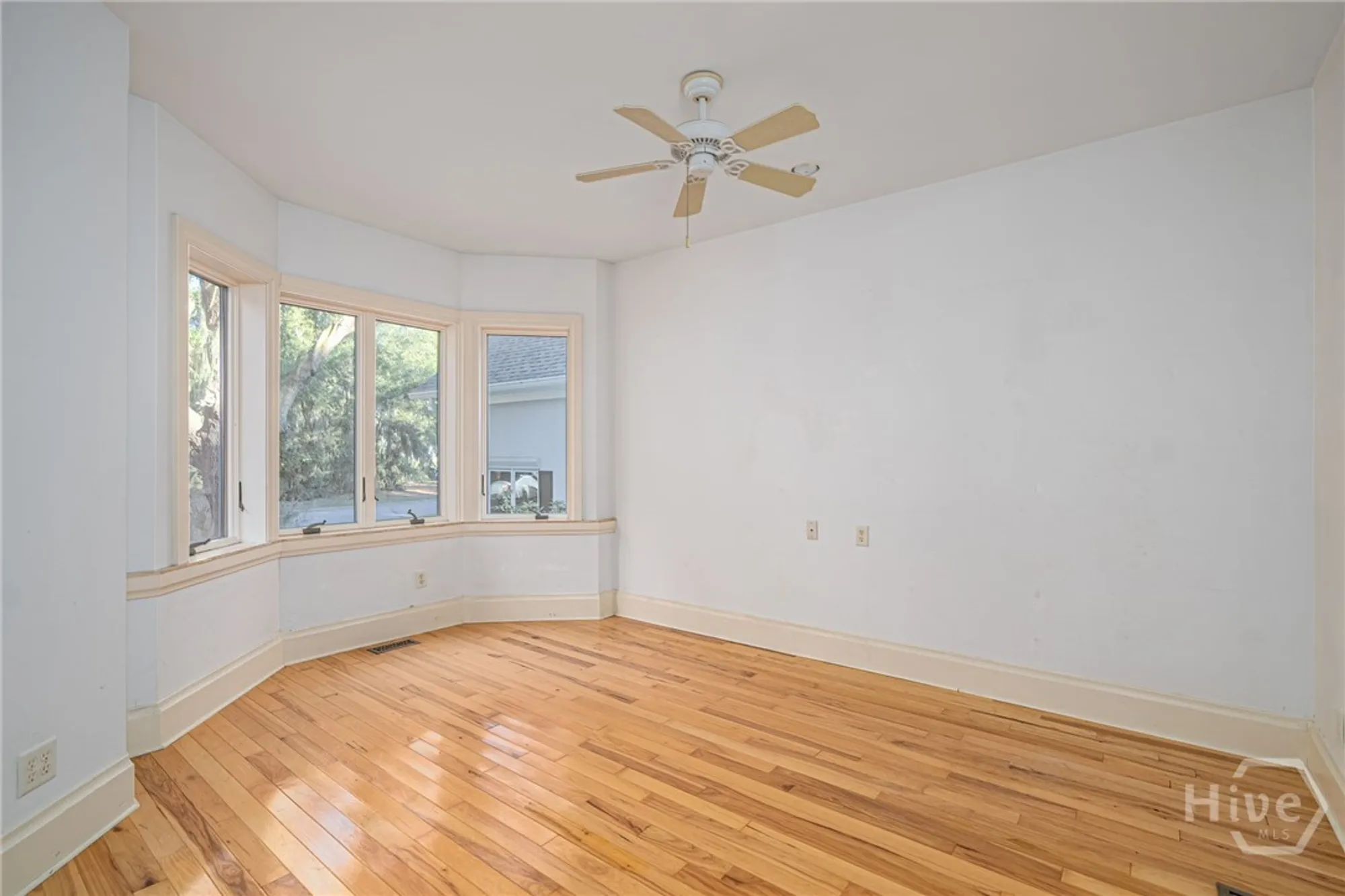 Property Slideshow image 4 of 26 | 15 marina dr, Savannah, GA, 31411