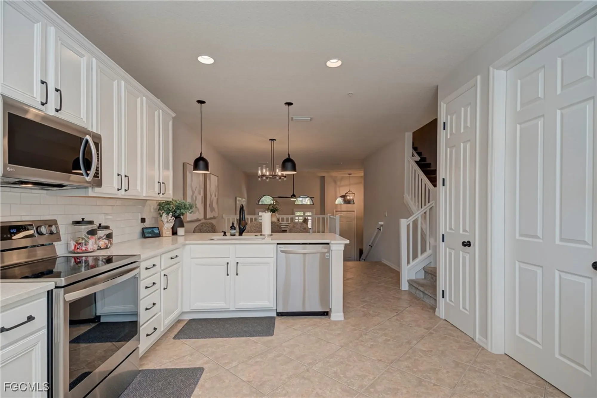 Property Slideshow image 10 of 39 | 11920 paseo grande blvd 4102, Fort Myers, FL, 33912