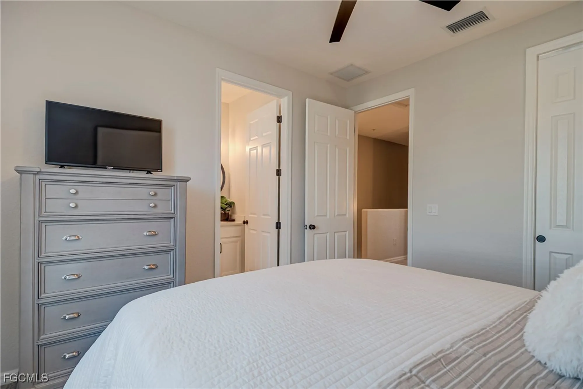 Property Slideshow image 20 of 39 | 11920 paseo grande blvd 4102, Fort Myers, FL, 33912