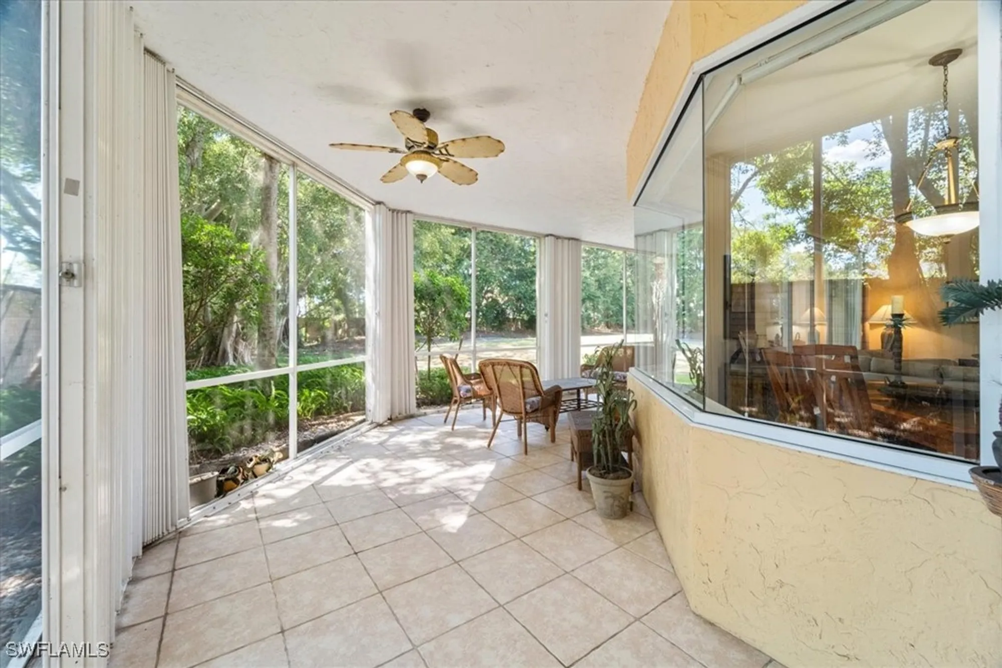 Property Slideshow image 24 of 44 | 20290 burnside pl 1101, Estero, FL, 33928