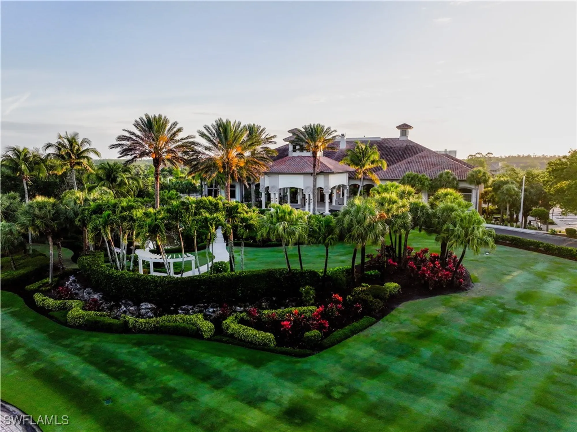 Property Slideshow image 34 of 44 | 20290 burnside pl 1101, Estero, FL, 33928