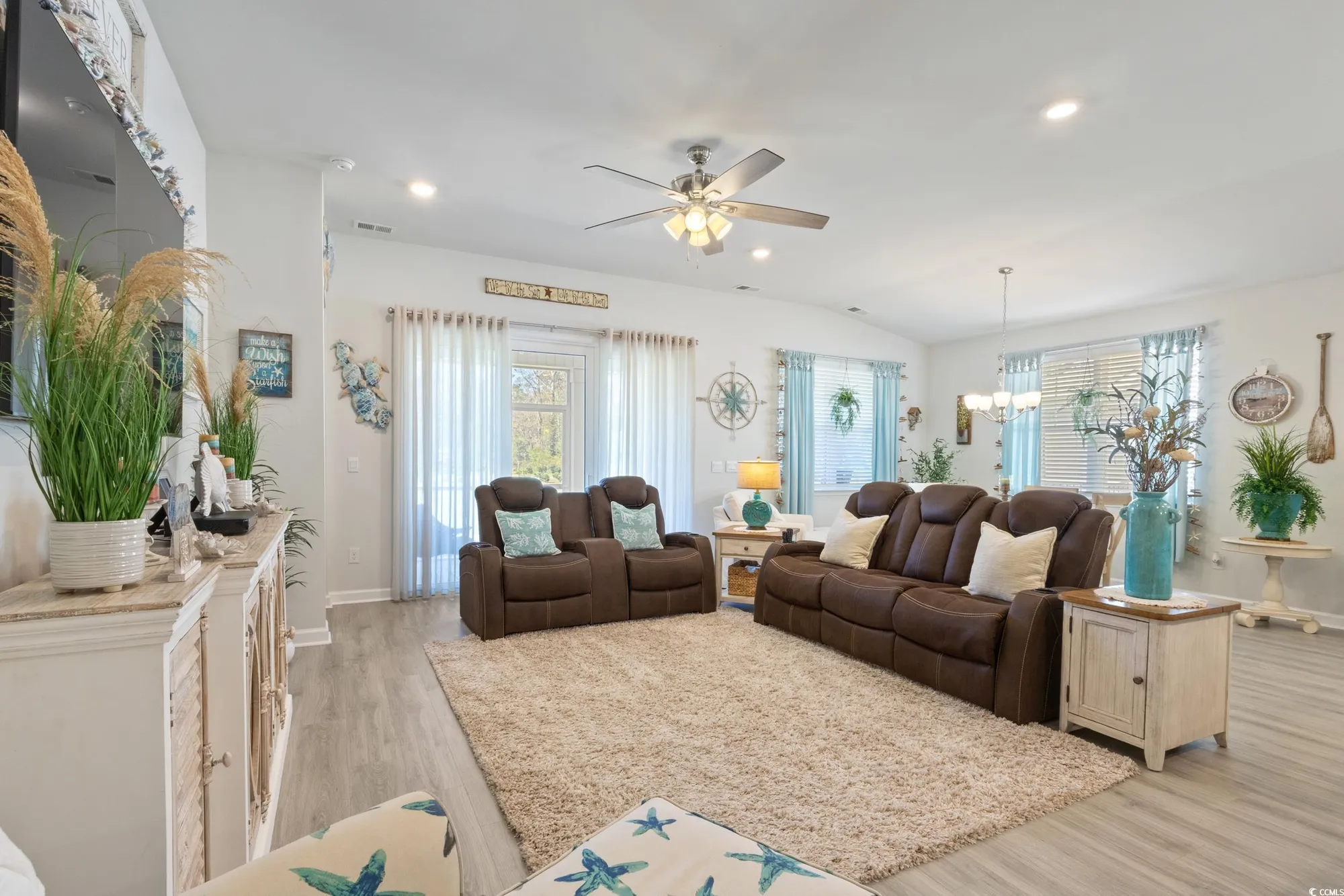 Property Slideshow image 10 of 39 | 6037 mcclain ct, Little River, SC, 29566