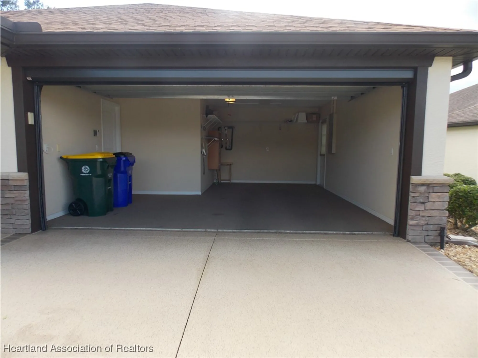 Property Slideshow image 23 of 31 | 178 woodside dr, Lake Placid, FL, 33852