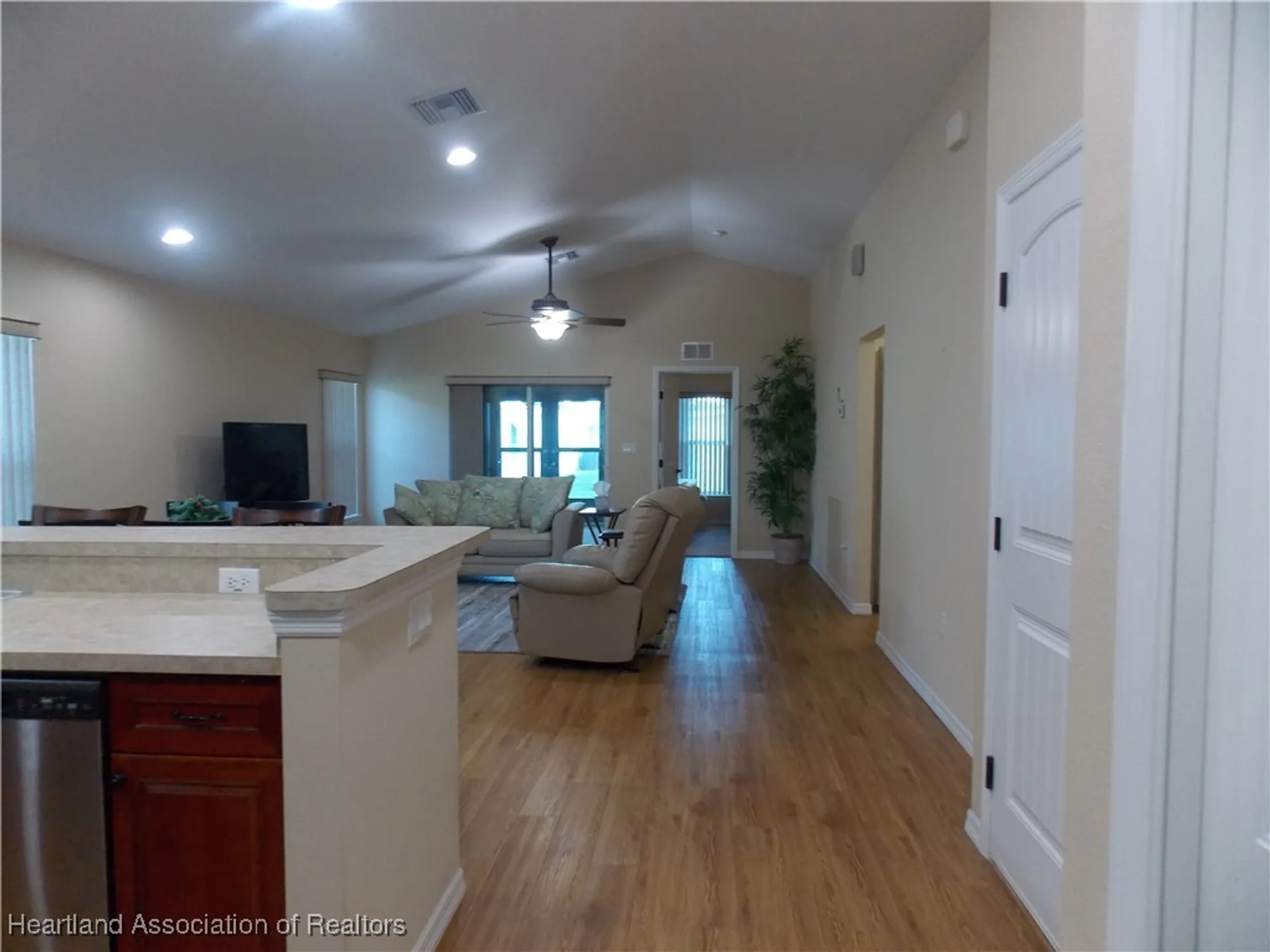 Property Slideshow image 5 of 31 | 178 woodside dr, Lake Placid, FL, 33852