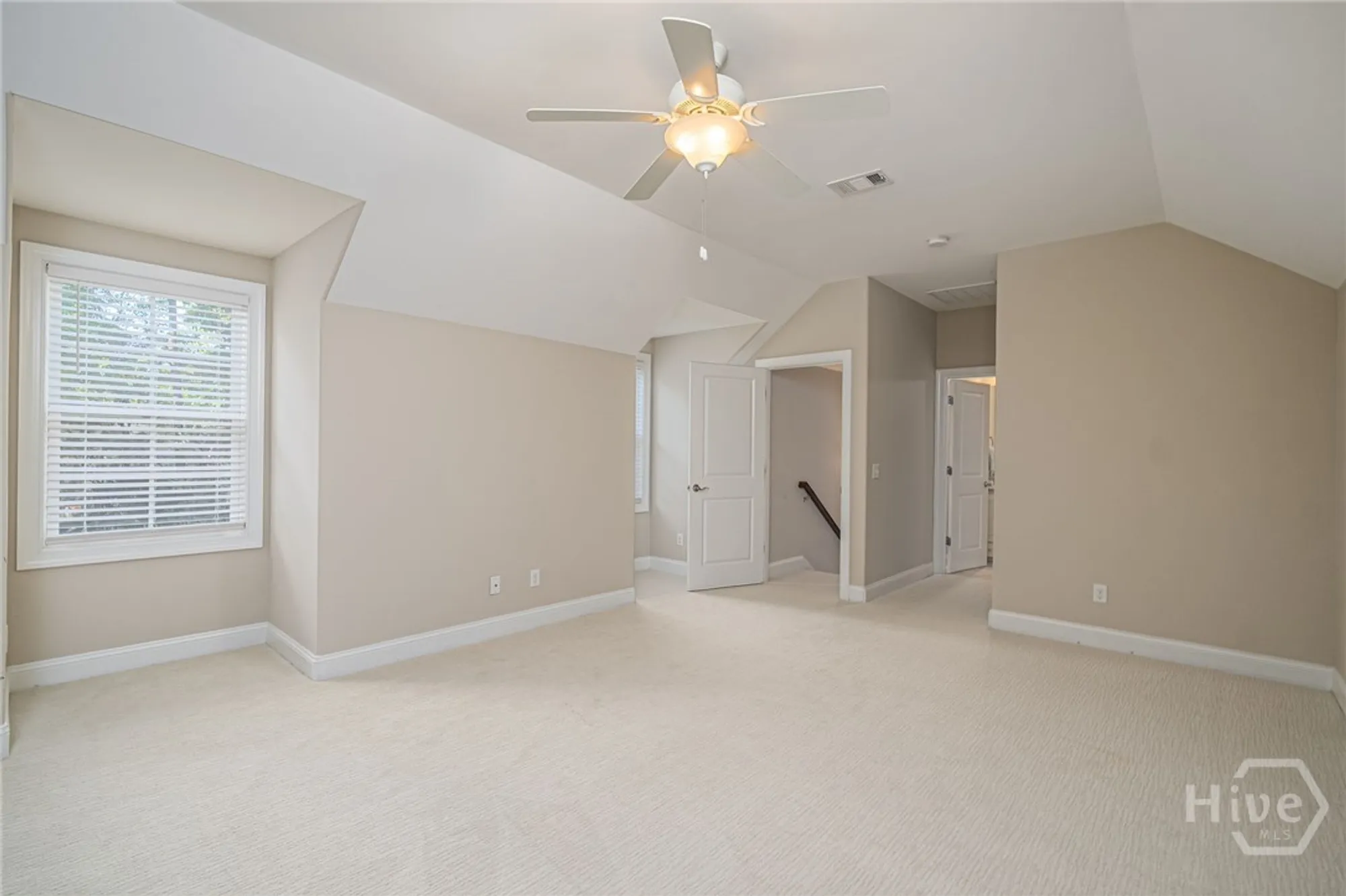 Property Slideshow image 25 of 37 | 5 skipjack ln, Savannah, GA, 31411